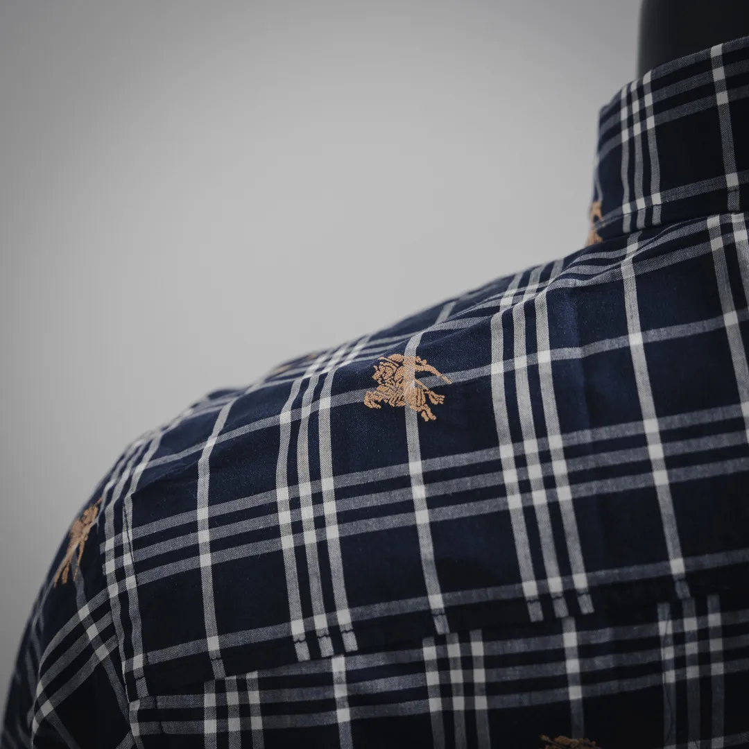 BURBERRY新作黒のチェック柄長袖シャツ - 画像 (4)