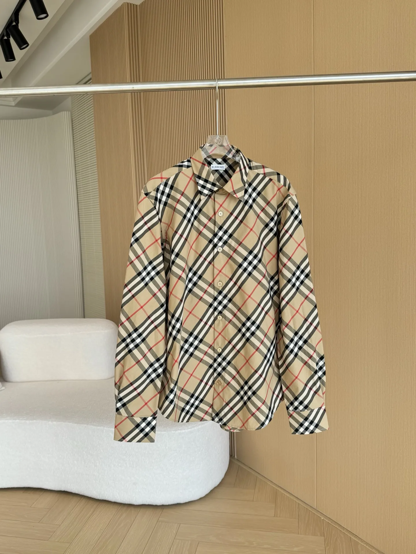 BURBERRY 新作 ブラック ヴィンテージ ポプリン チェック クラシック ミディアム シャツ