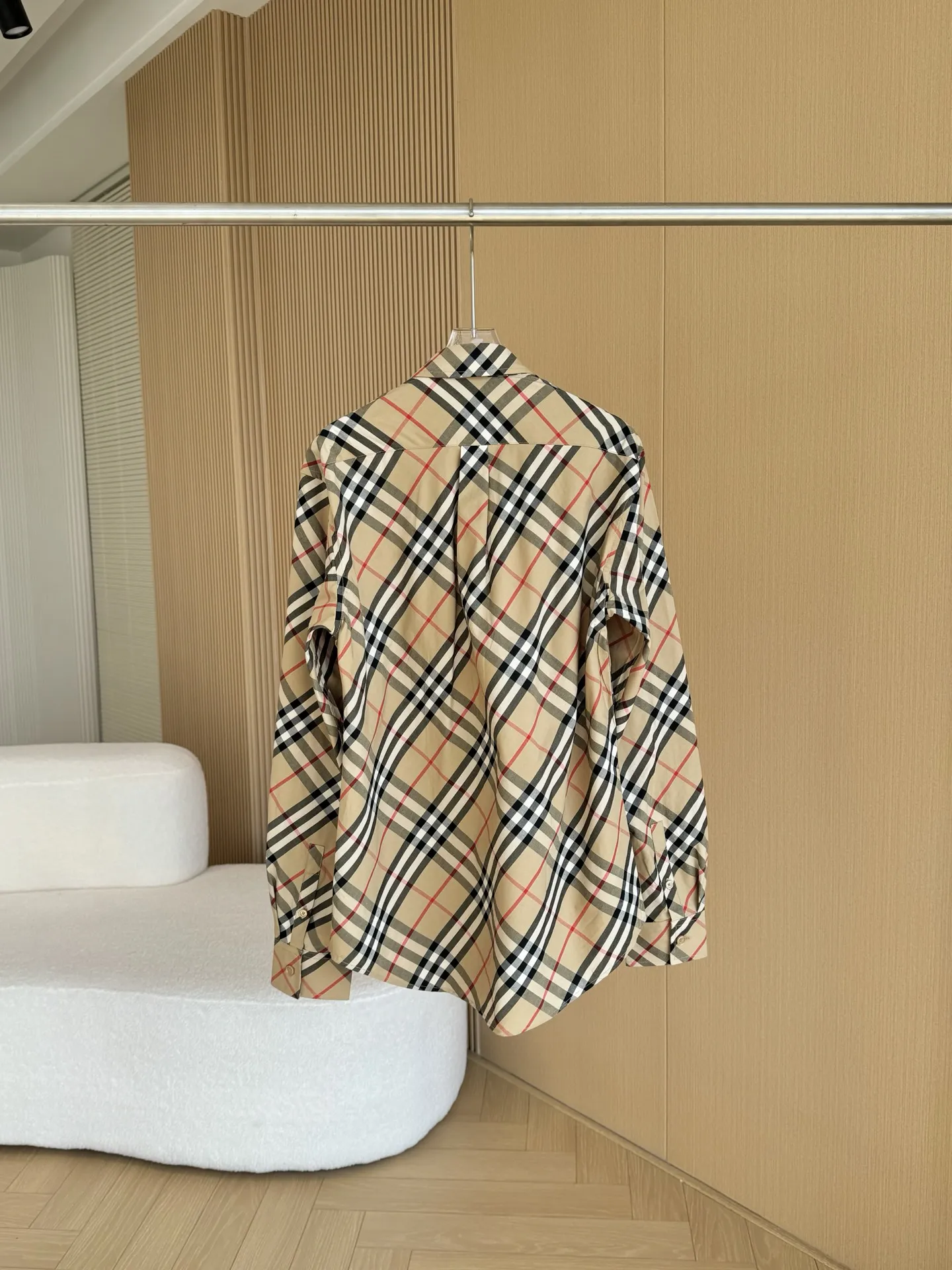 BURBERRY 新作 ブラック ヴィンテージ ポプリン チェック クラシック ミディアム シャツ - 画像 (10)