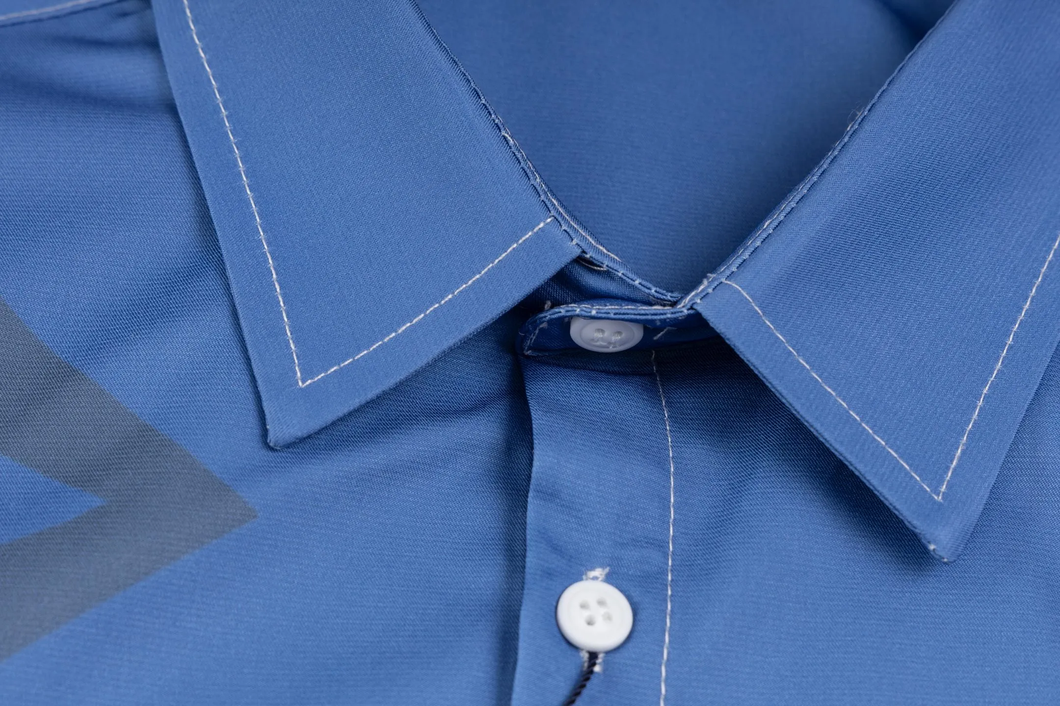 LOUIS VUITTON 新作 青色 黒のチェック柄 シャツ - 画像 (6)