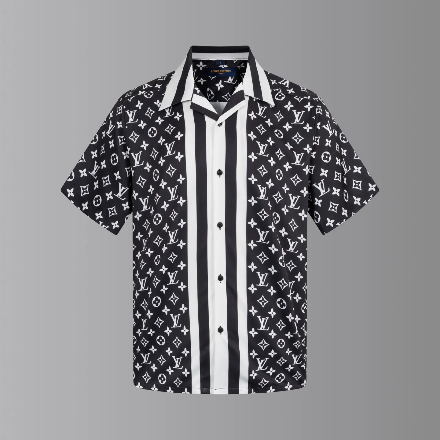 LOUIS VUITTON新作黒のチェック柄シャツ