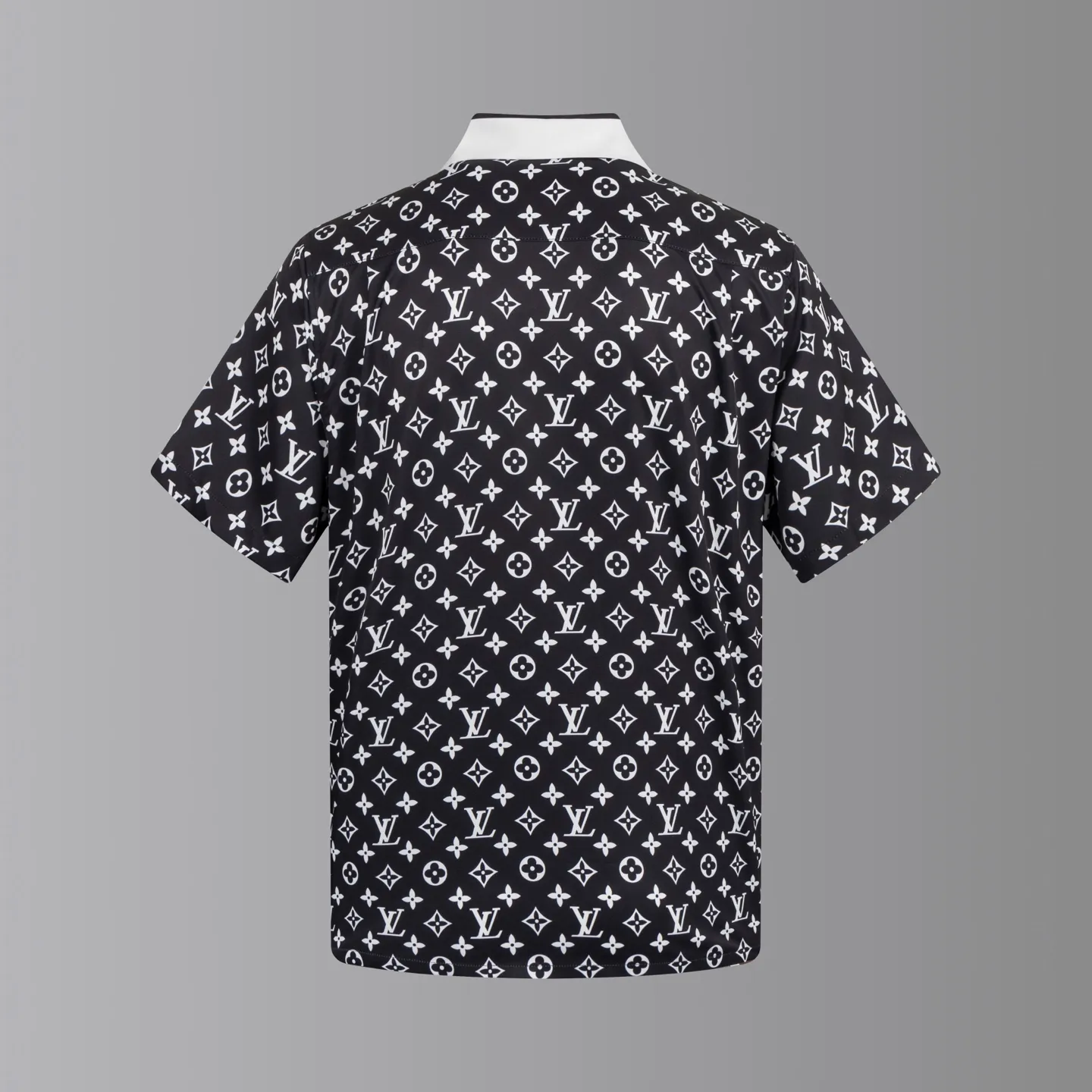 LOUIS VUITTON新作黒のチェック柄シャツ - 画像 (3)