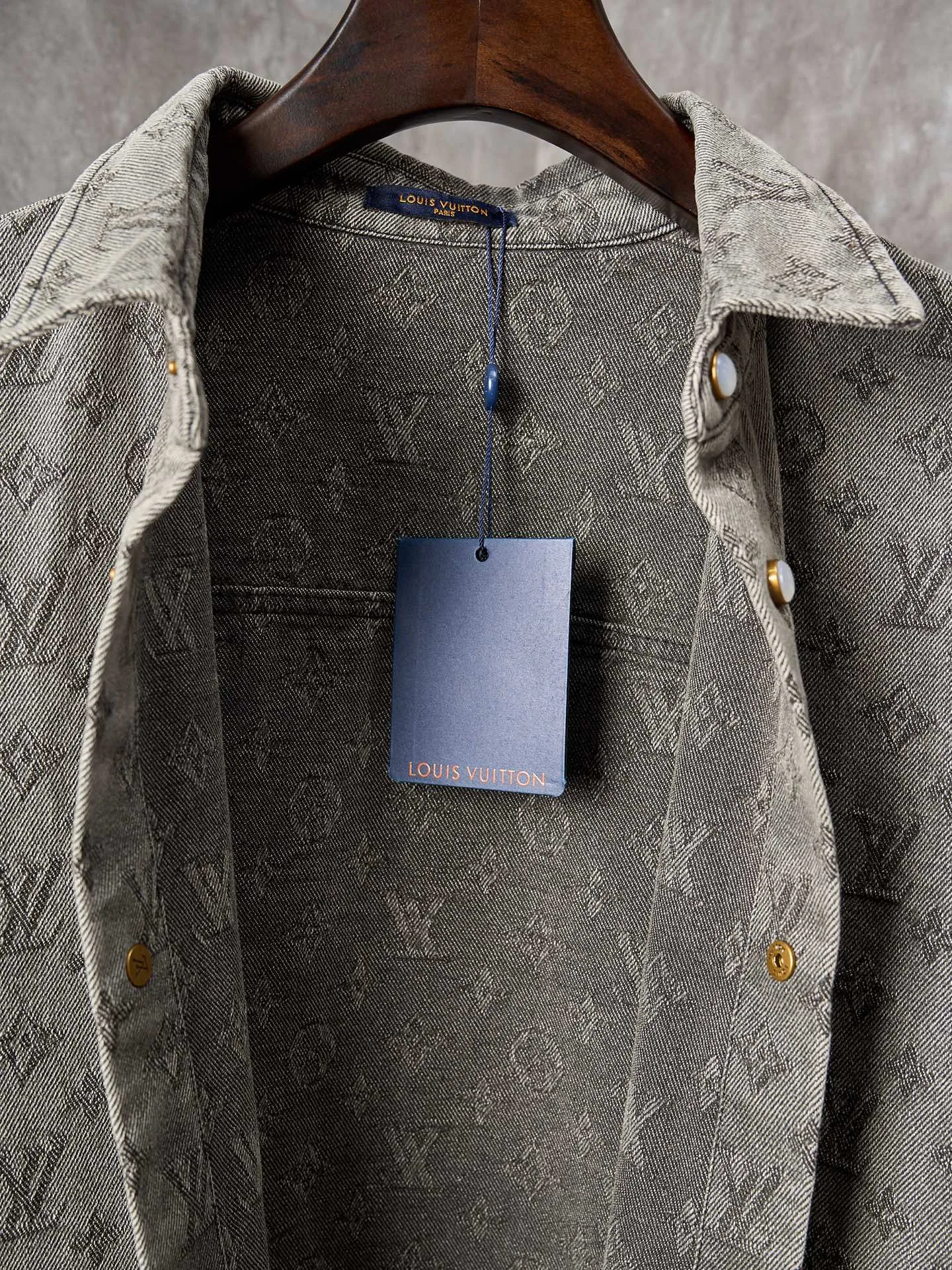 ルイヴィトン新作黒のチェック柄シャツ - 画像 (7)