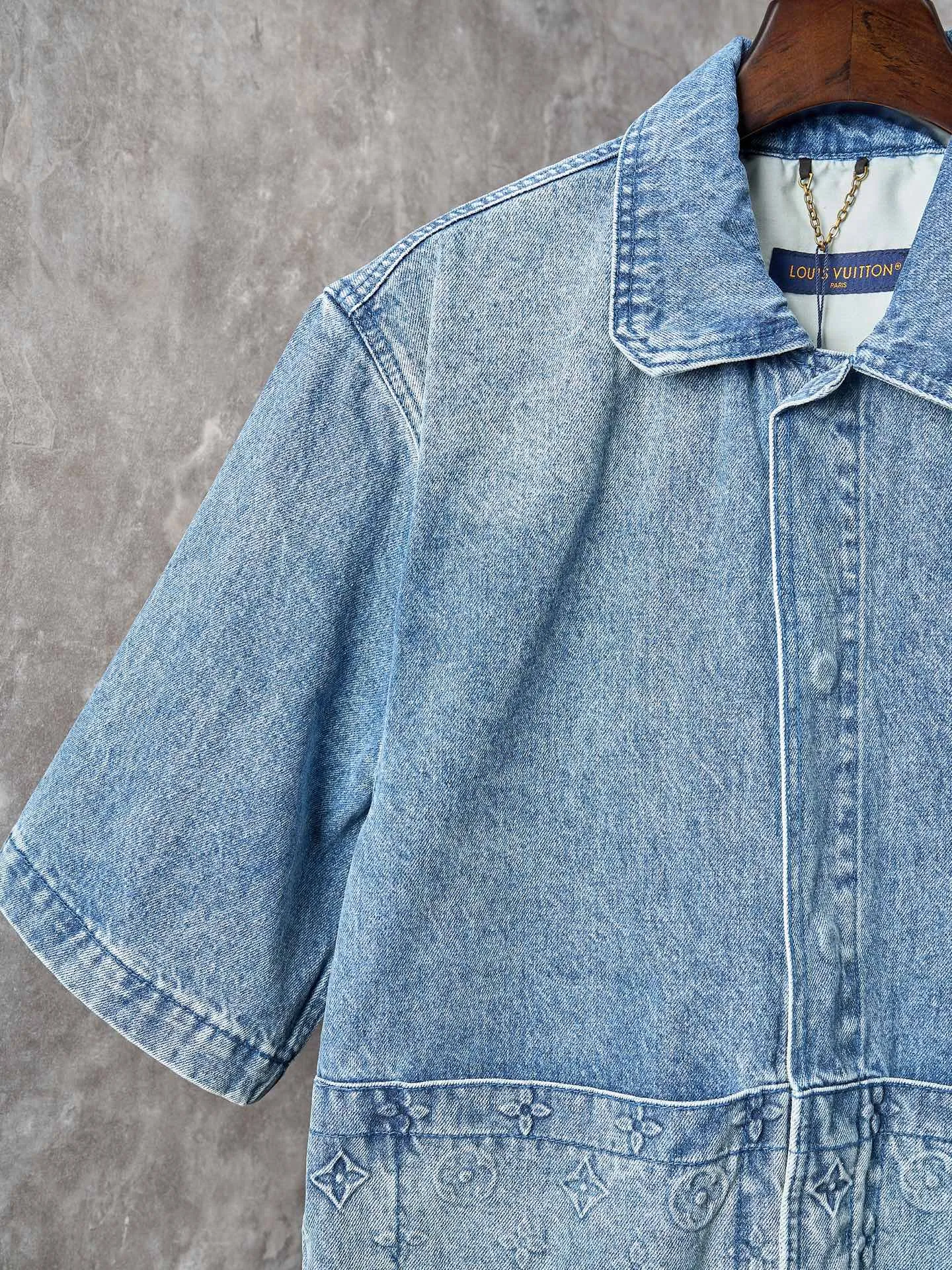 Louis Vuitton新作黒のチェック柄デニムシャツ - 画像 (7)