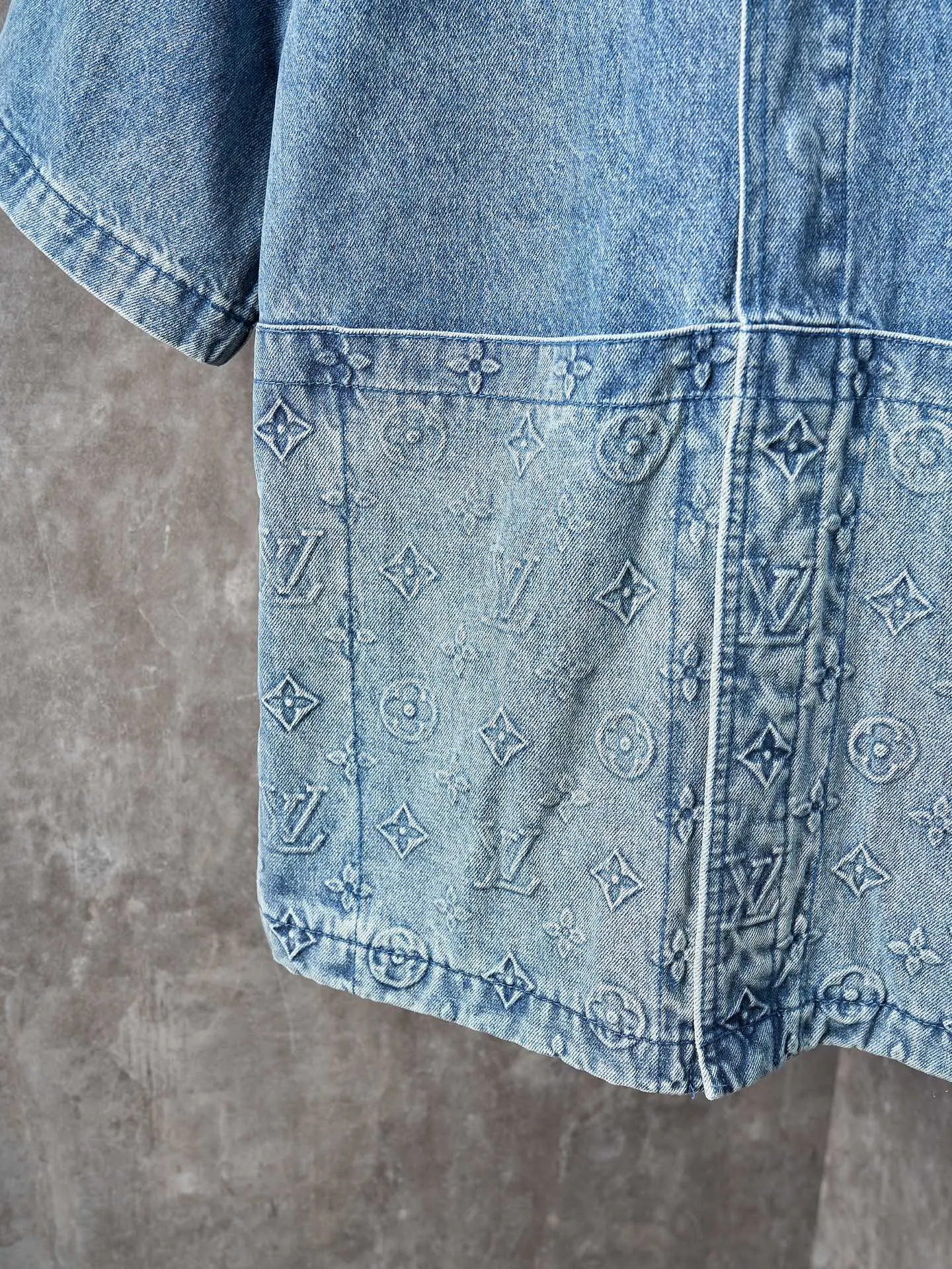 Louis Vuitton新作黒のチェック柄デニムシャツ - 画像 (8)