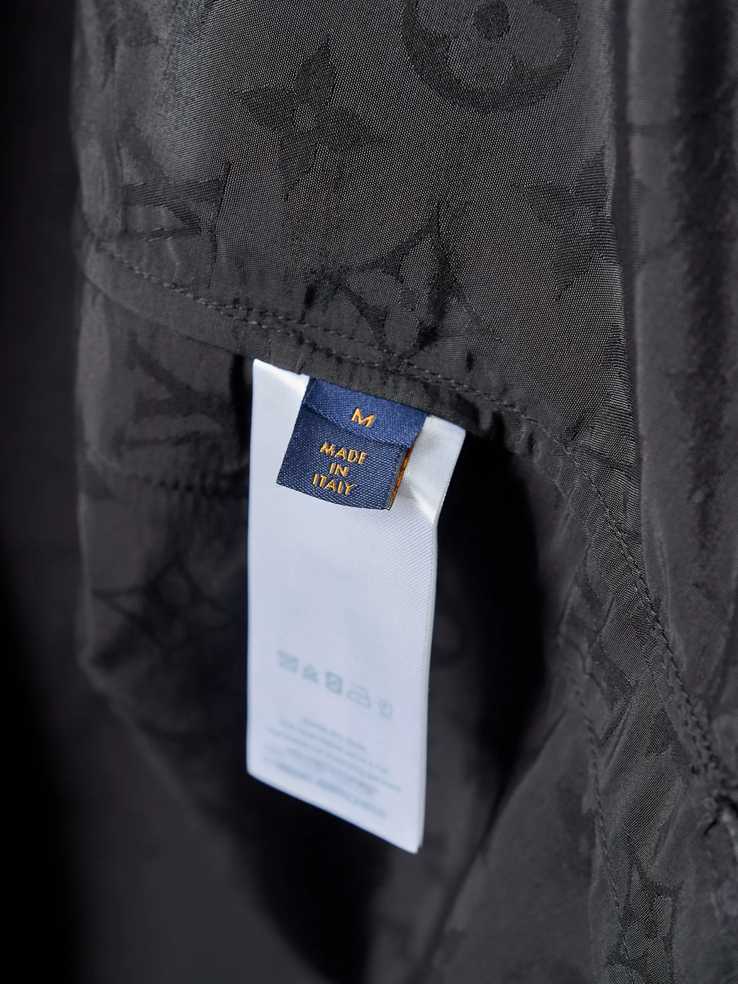 Louis Vuitton 新作黒のチェック柄シャツ - 画像 (10)