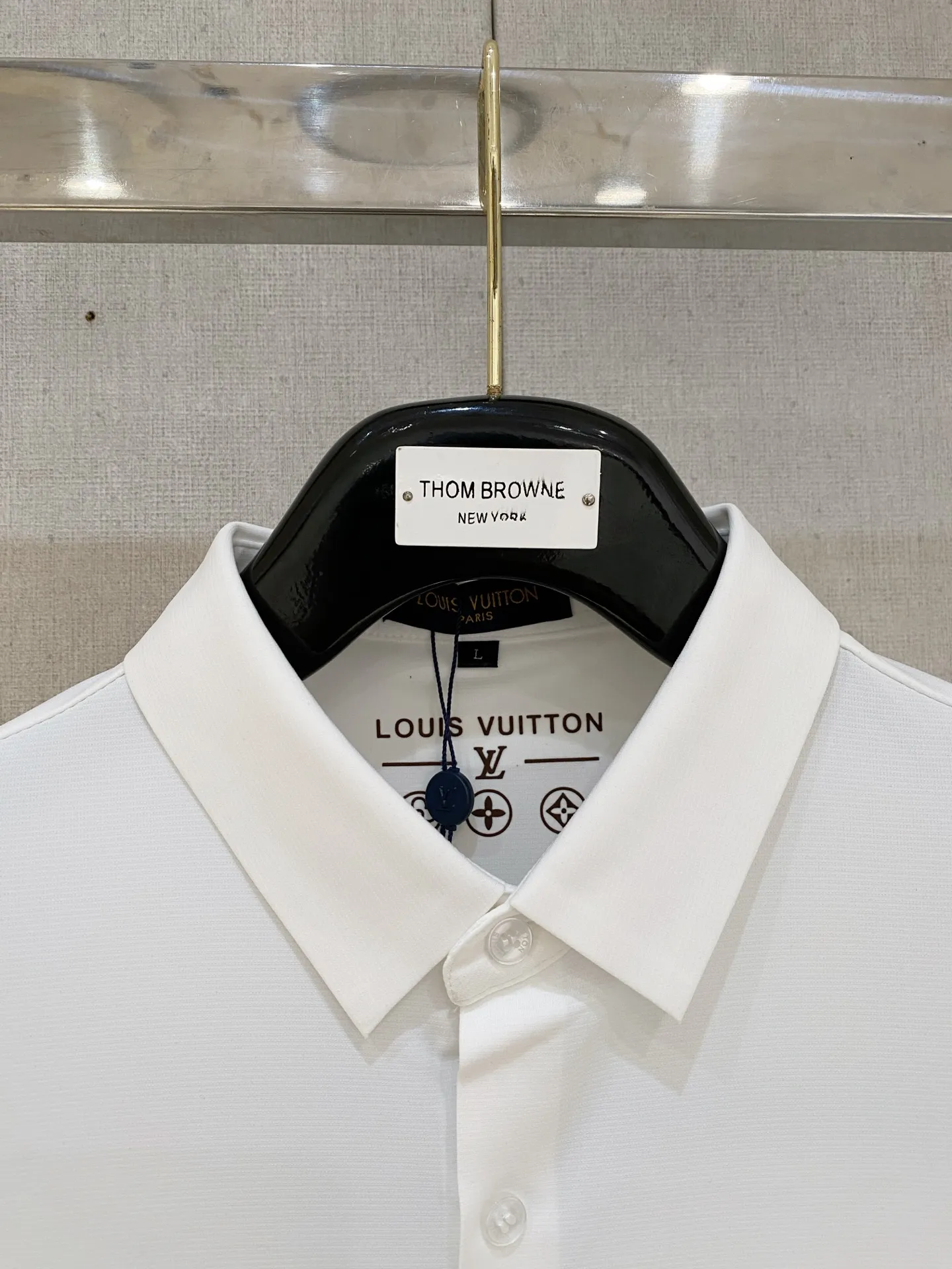 ルイヴィトン 白 新作ポロ襟長袖シャツ - 画像 (5)