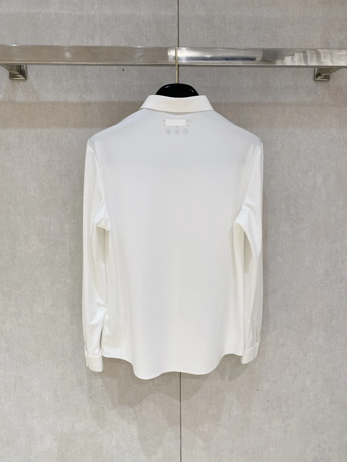 ルイヴィトン 白 新作ポロ襟長袖シャツ - 画像 (9)