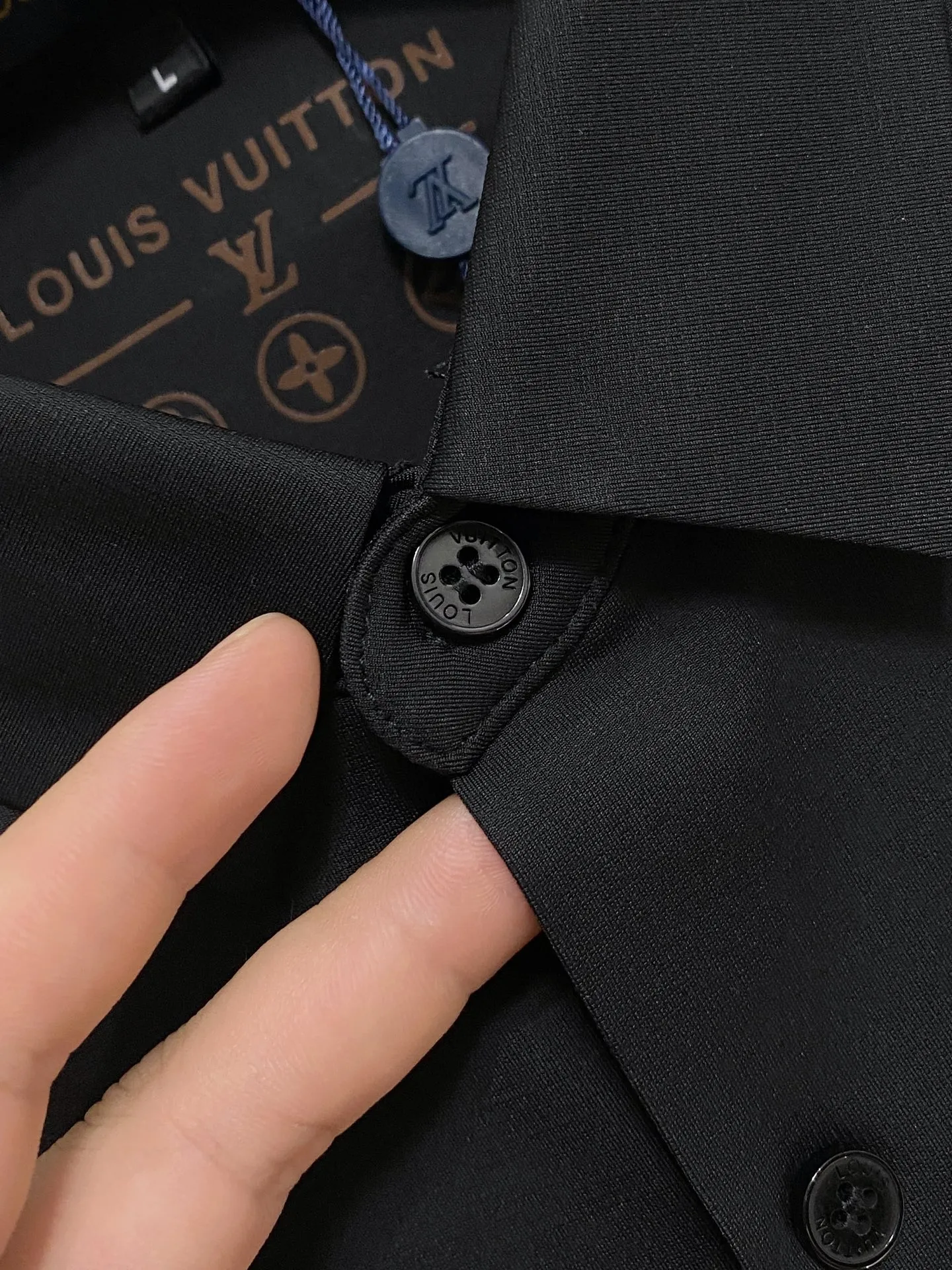 ルイヴィトン新作黒ポロ襟長袖シャツ - 画像 (6)