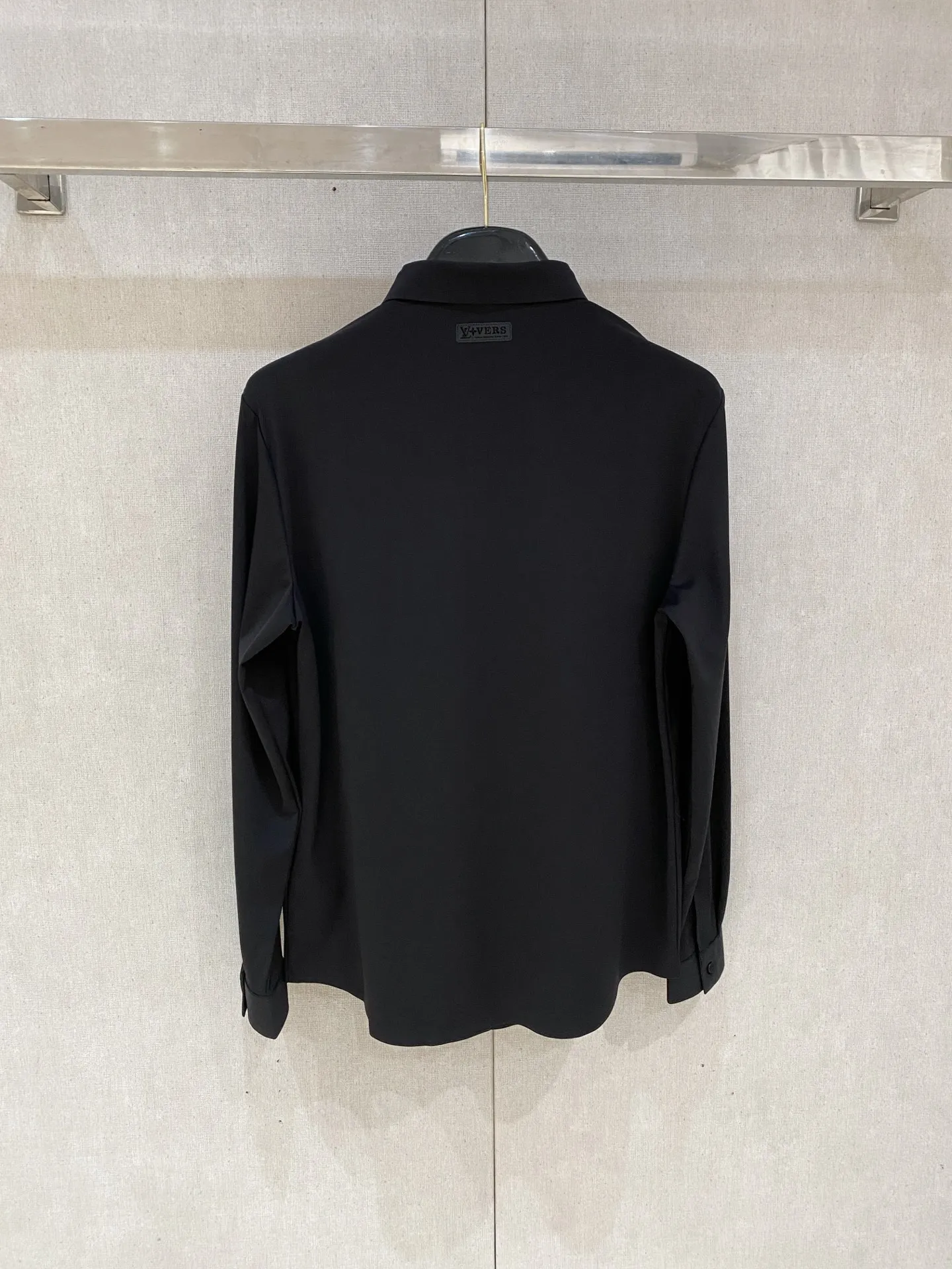 ルイヴィトン新作黒ポロ襟長袖シャツ - 画像 (9)