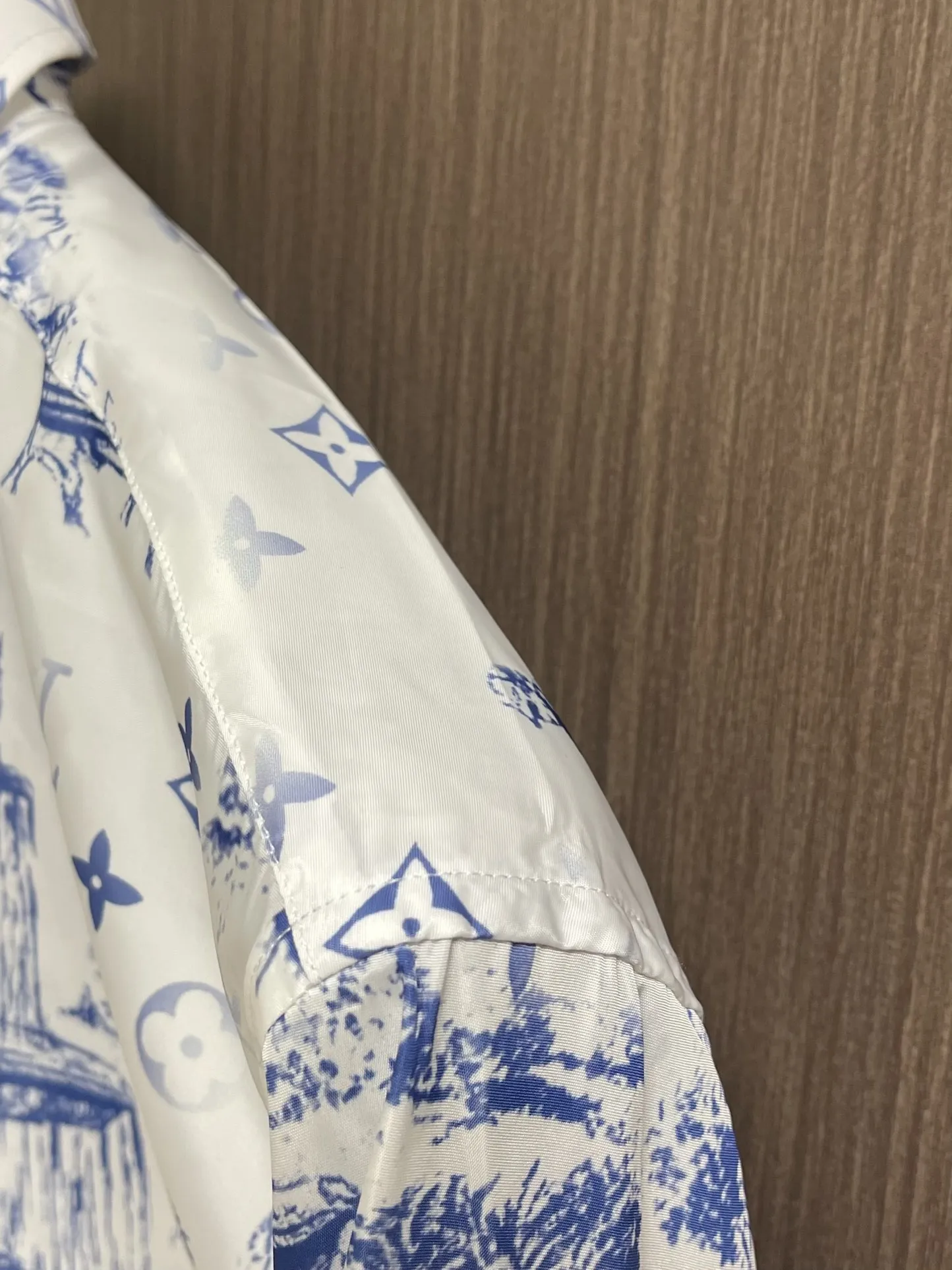 LOUIS VUITTON新作黒のチェック柄長袖シャツ - 画像 (10)