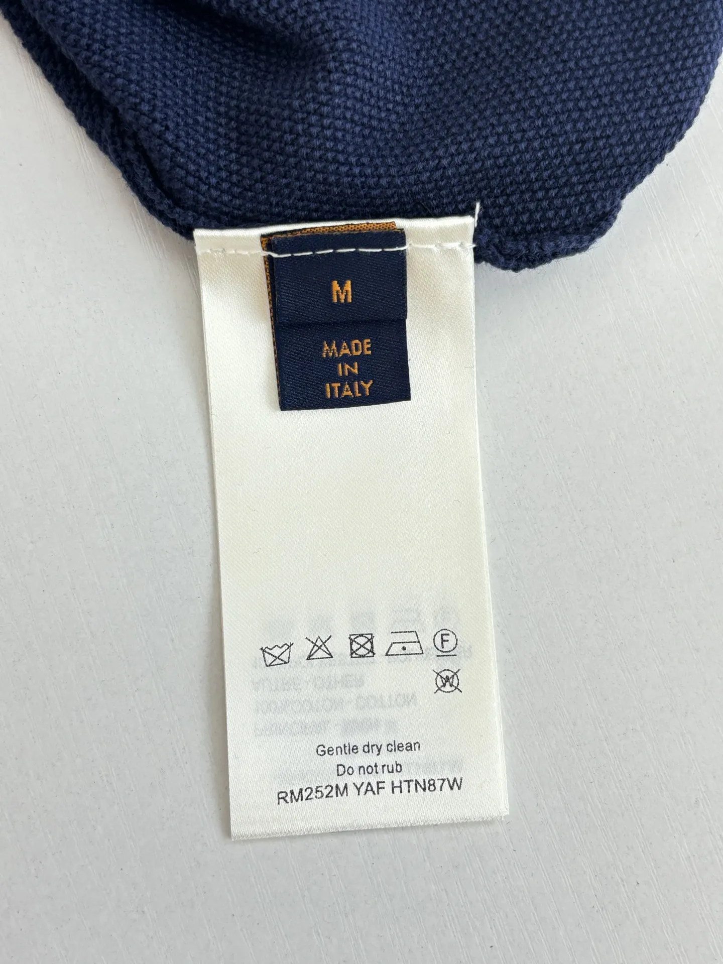 ルイヴィトン 新作 黒のチェック柄 シャツ - 画像 (13)