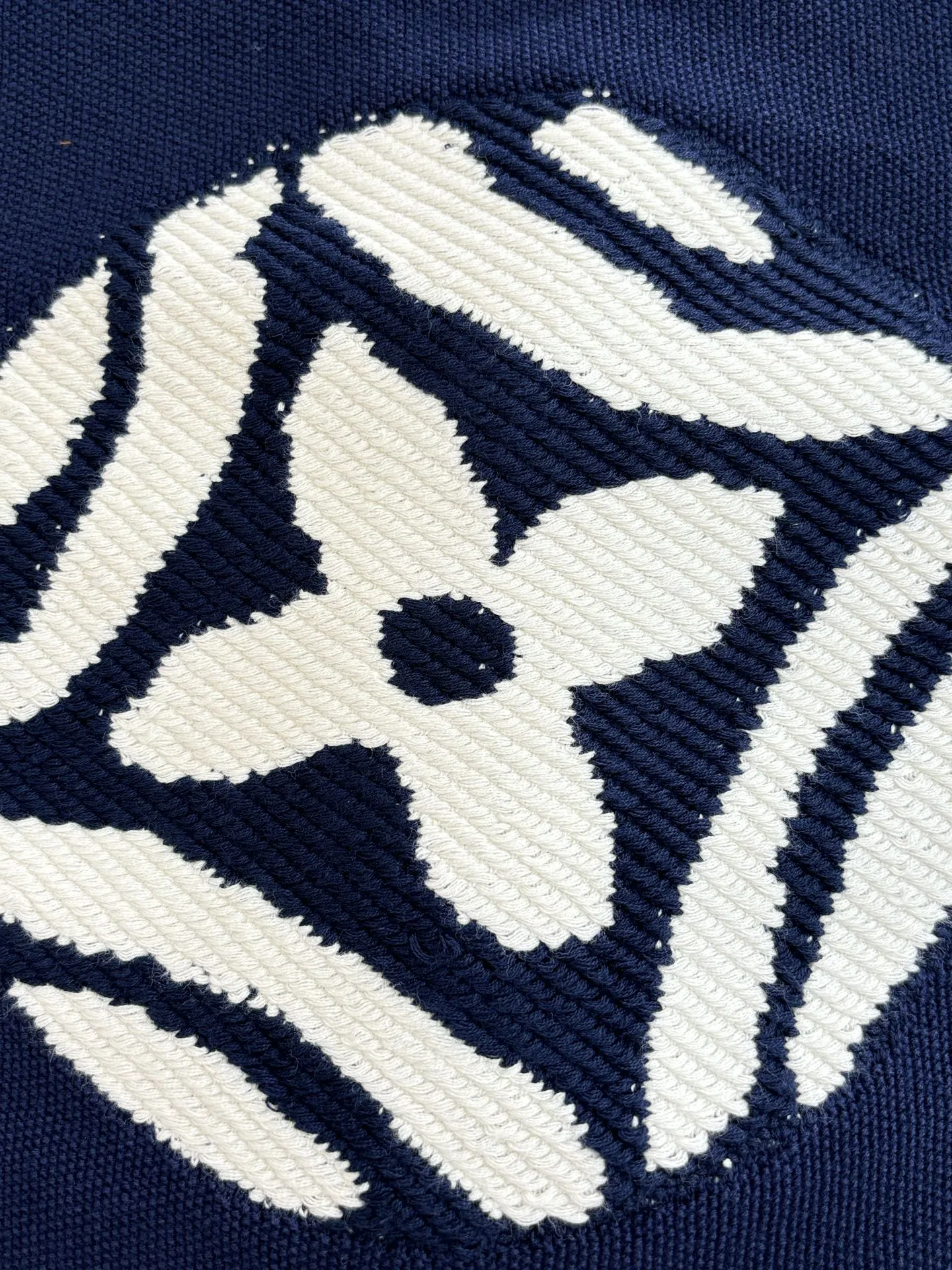 ルイヴィトン 新作 黒のチェック柄 シャツ - 画像 (8)