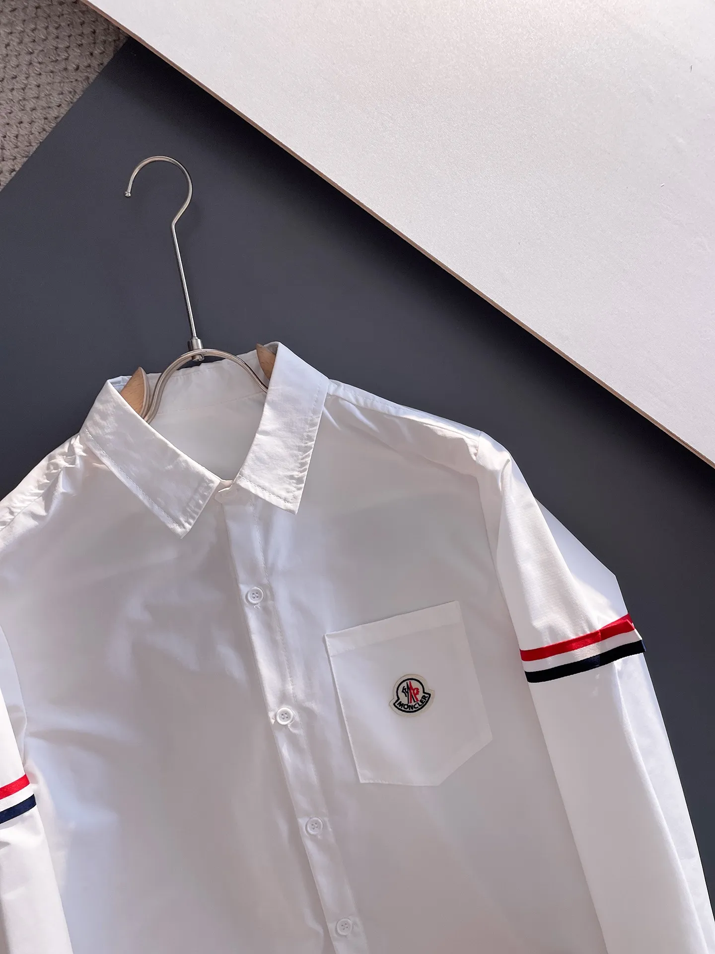 Moncler 2025ss新作白黒のチェック柄長袖シャツ - 画像 (4)