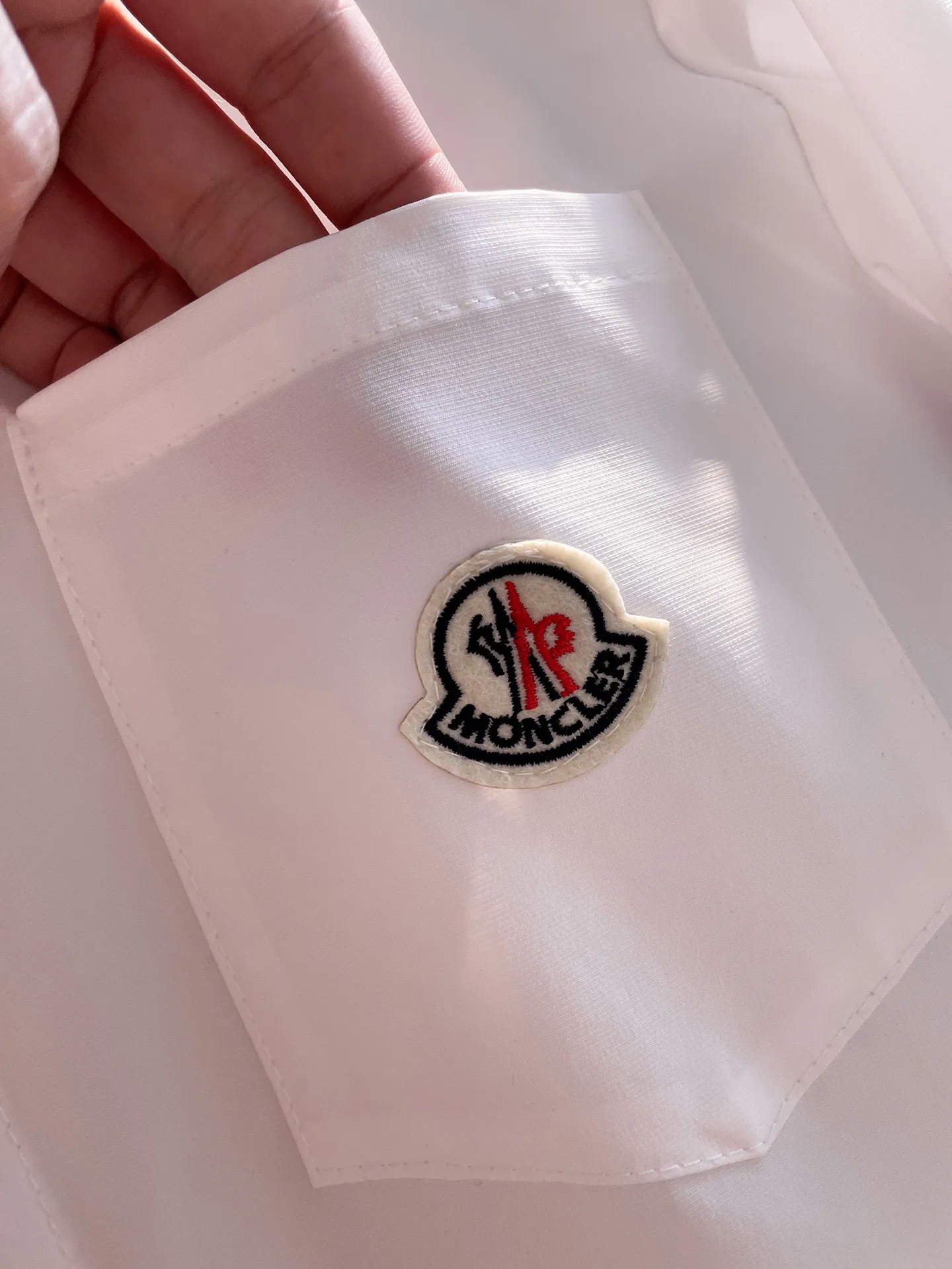 Moncler 2025ss新作白黒のチェック柄長袖シャツ - 画像 (5)