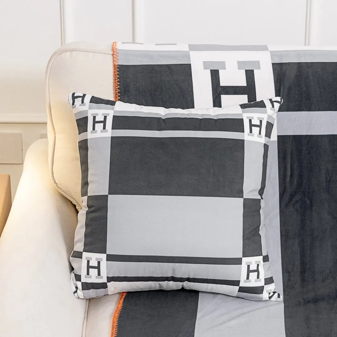 エルメス グレー 幾何学柄 毛布セット - 画像 (6)