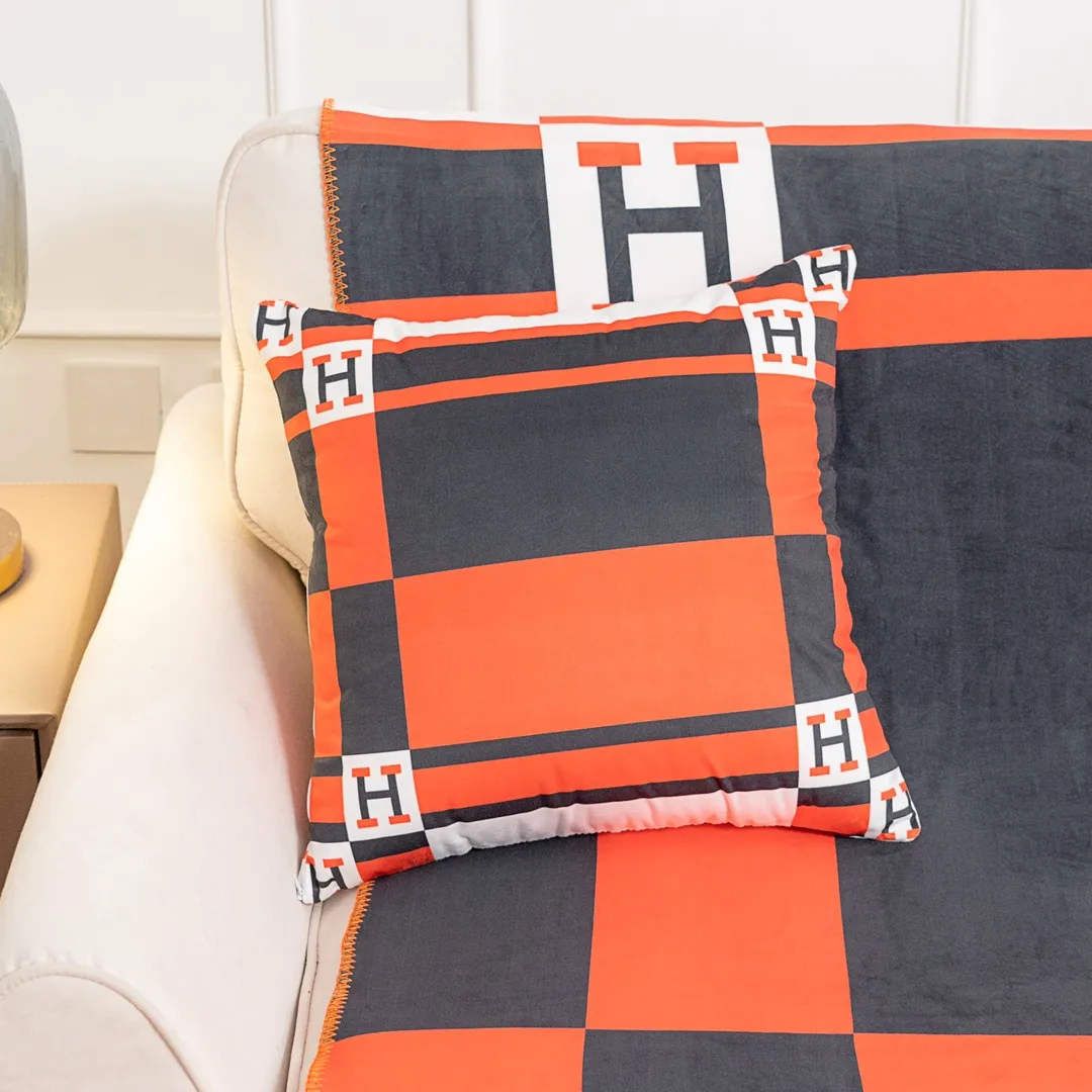 Hermes オレンジ ブラック 幾何学模様 毛布 - 画像 (6)