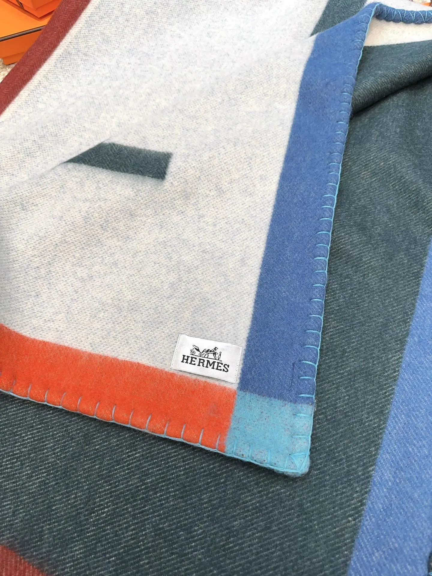 Hermès カシミヤ毛布 グレー 格子柄 - 画像 (4)