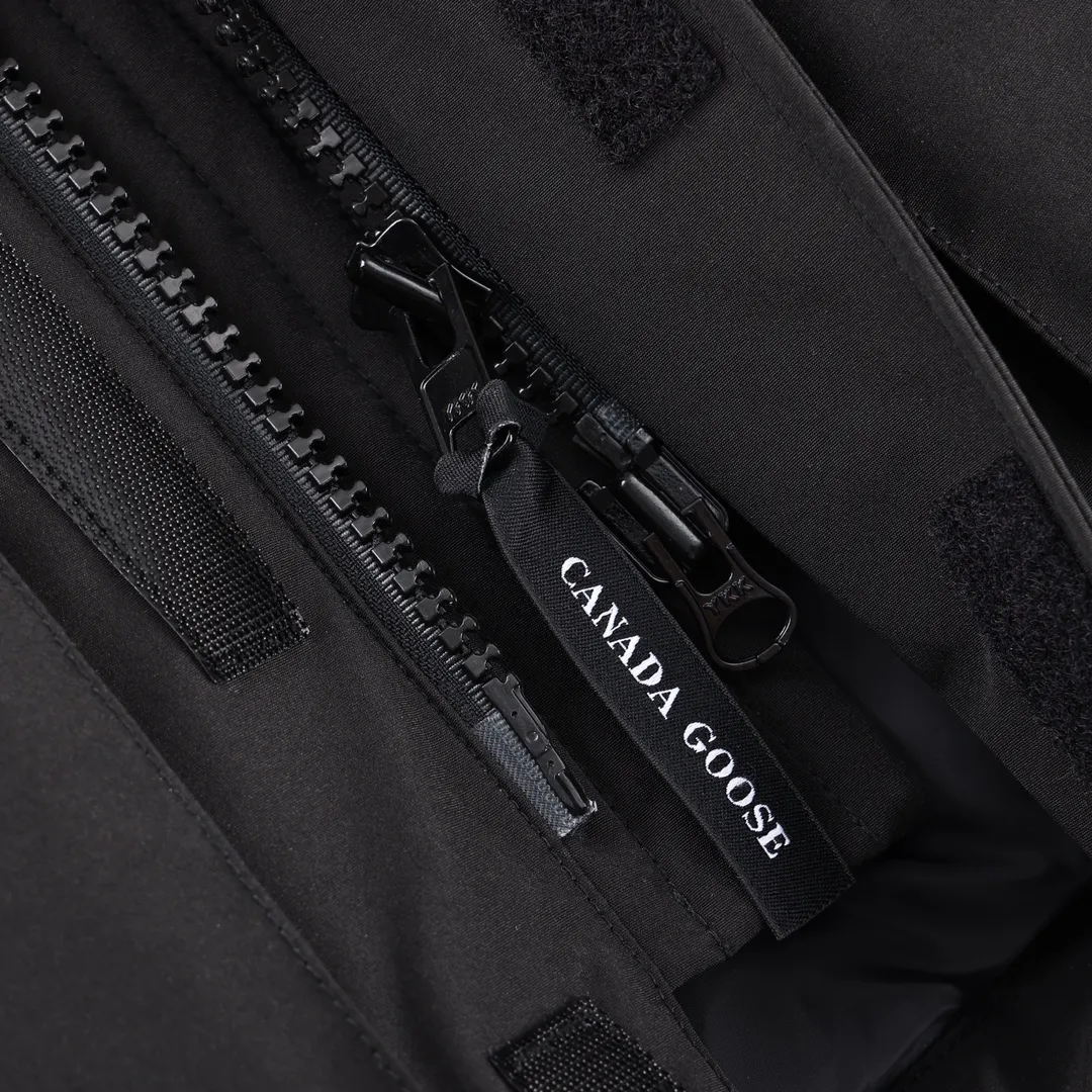 カナダグース エクスペディション パーカー ブラック ジャケット - 画像 (9)