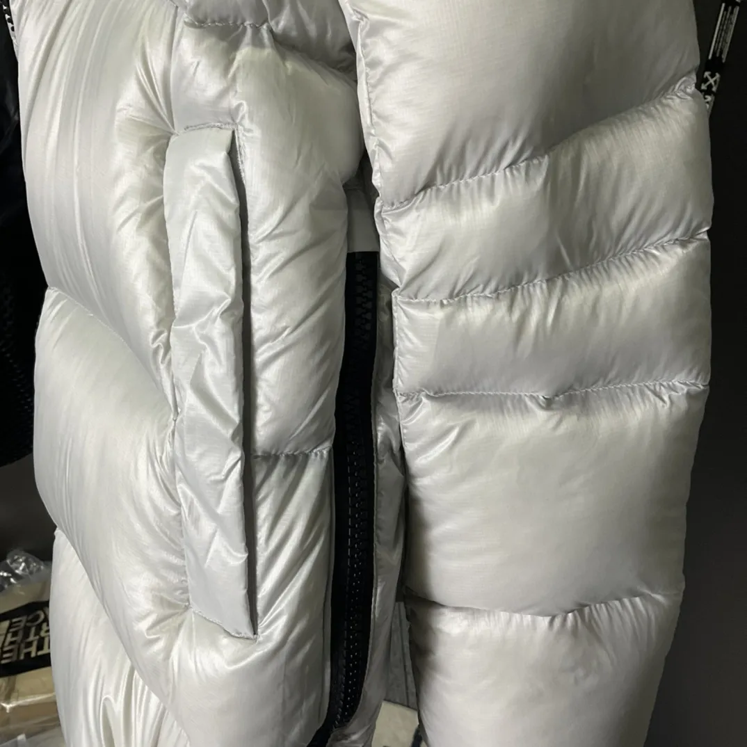 カナダグース クロフトン ダウンジャケット ホワイト パファー - 画像 (9)
