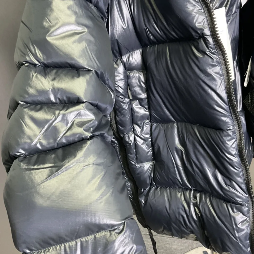 カナダグース クロフトン 2253 ブラック ダウンジャケット - 画像 (8)