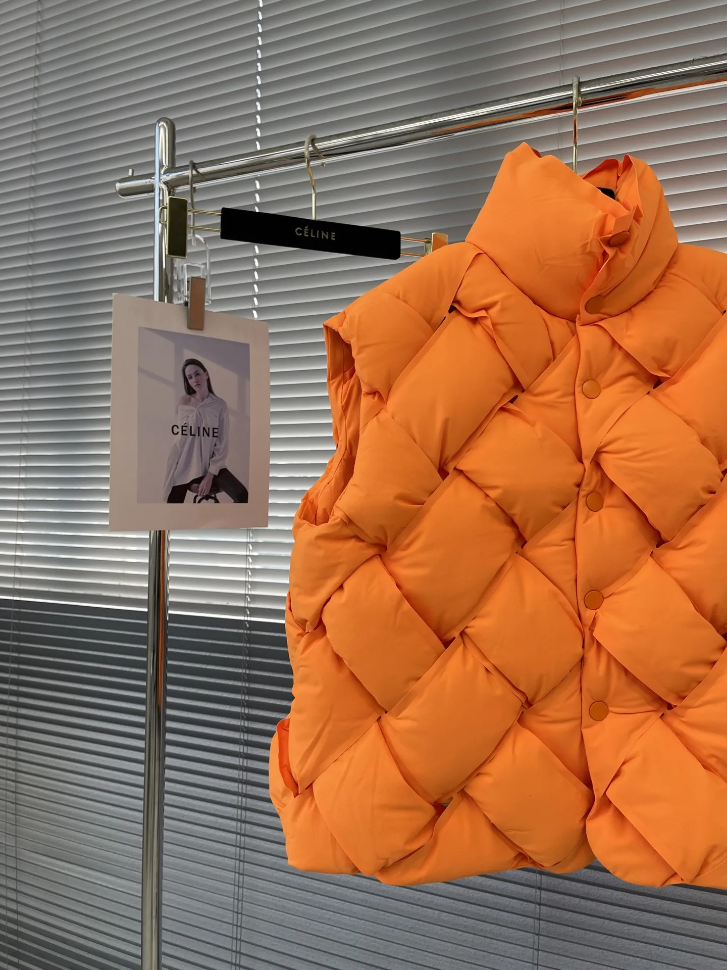 CELINE キルティングダウンベスト オレンジ クラシックスタイル - 画像 (3)