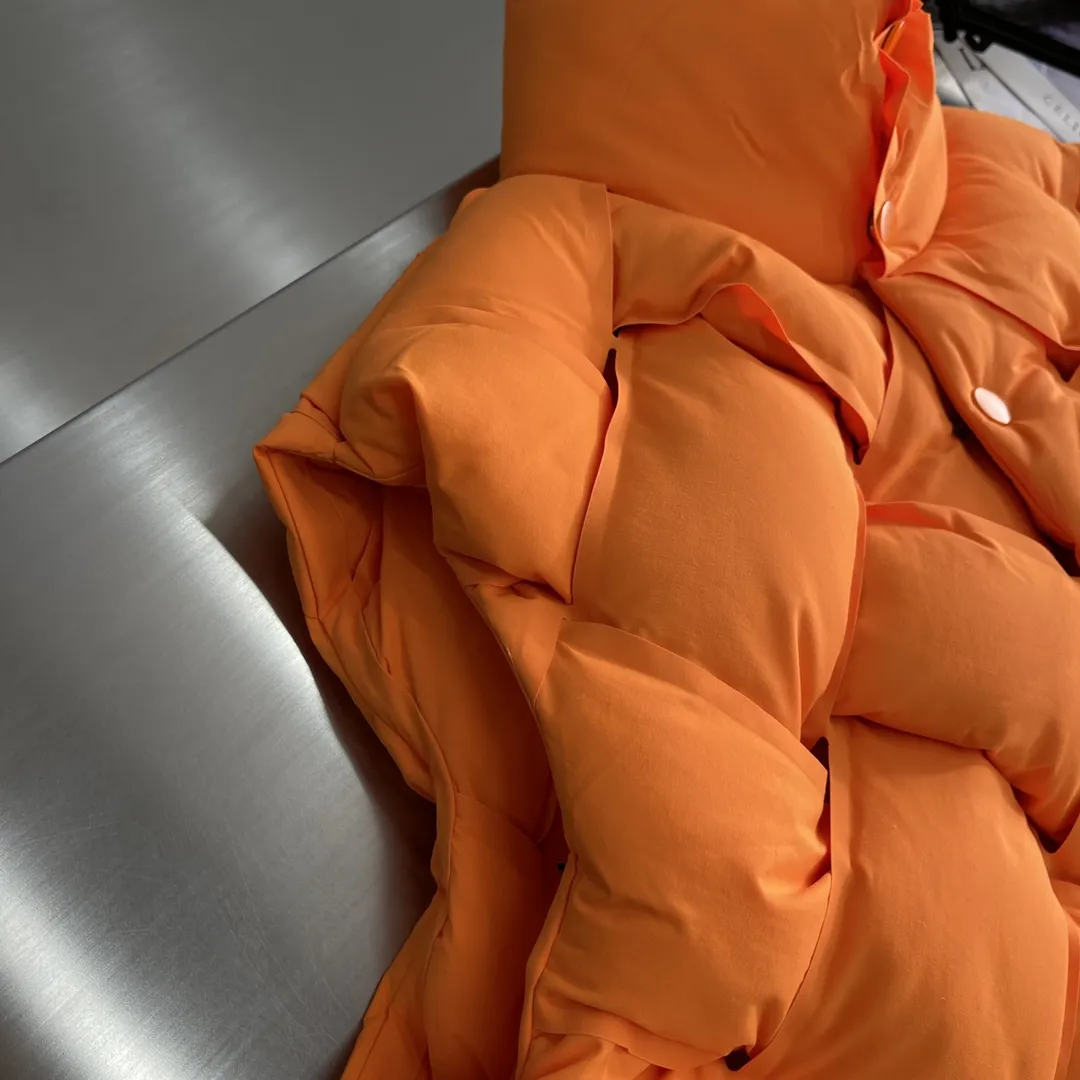 CELINE キルティングダウンベスト オレンジ クラシックスタイル - 画像 (5)