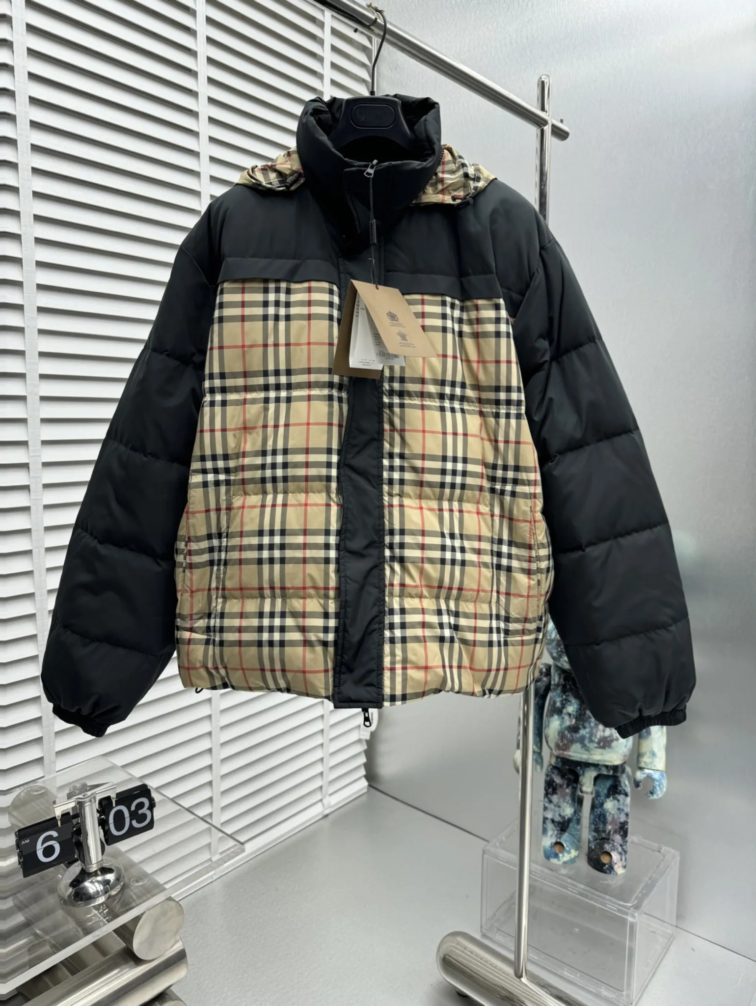 バーバリー クラシックチェック リバーシブル パファージャケット