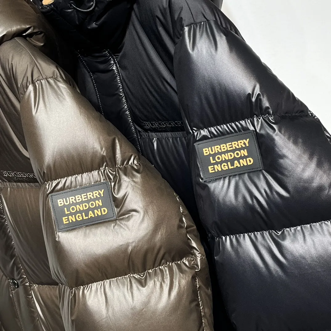 バーバリーロゴ パファージャケット ブラック フード付き - 画像 (11)