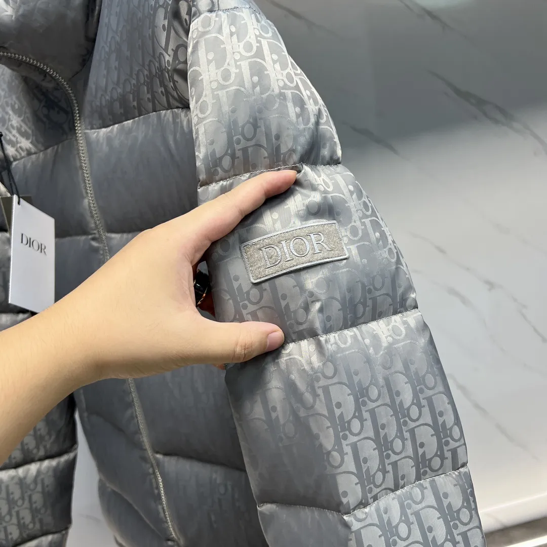 ディオール オブリーク ダウンジャケット シルバー スタンドカラー - 画像 (7)