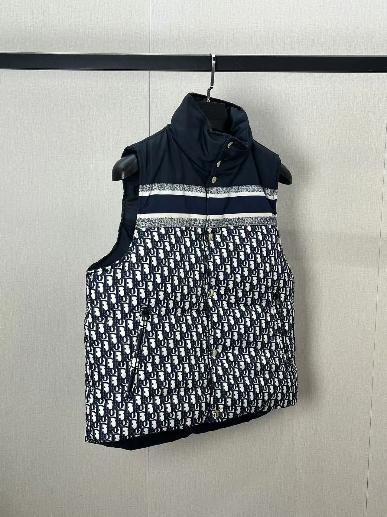 ディオール ウィンターベスト オブリークロゴ ブルー リバーシブル - 画像 (8)