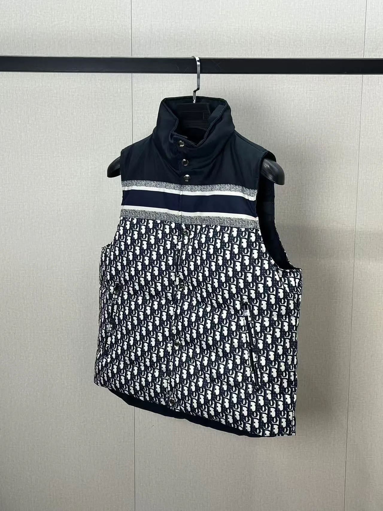 ディオール ウィンターベスト オブリークロゴ ブルー リバーシブル - 画像 (9)