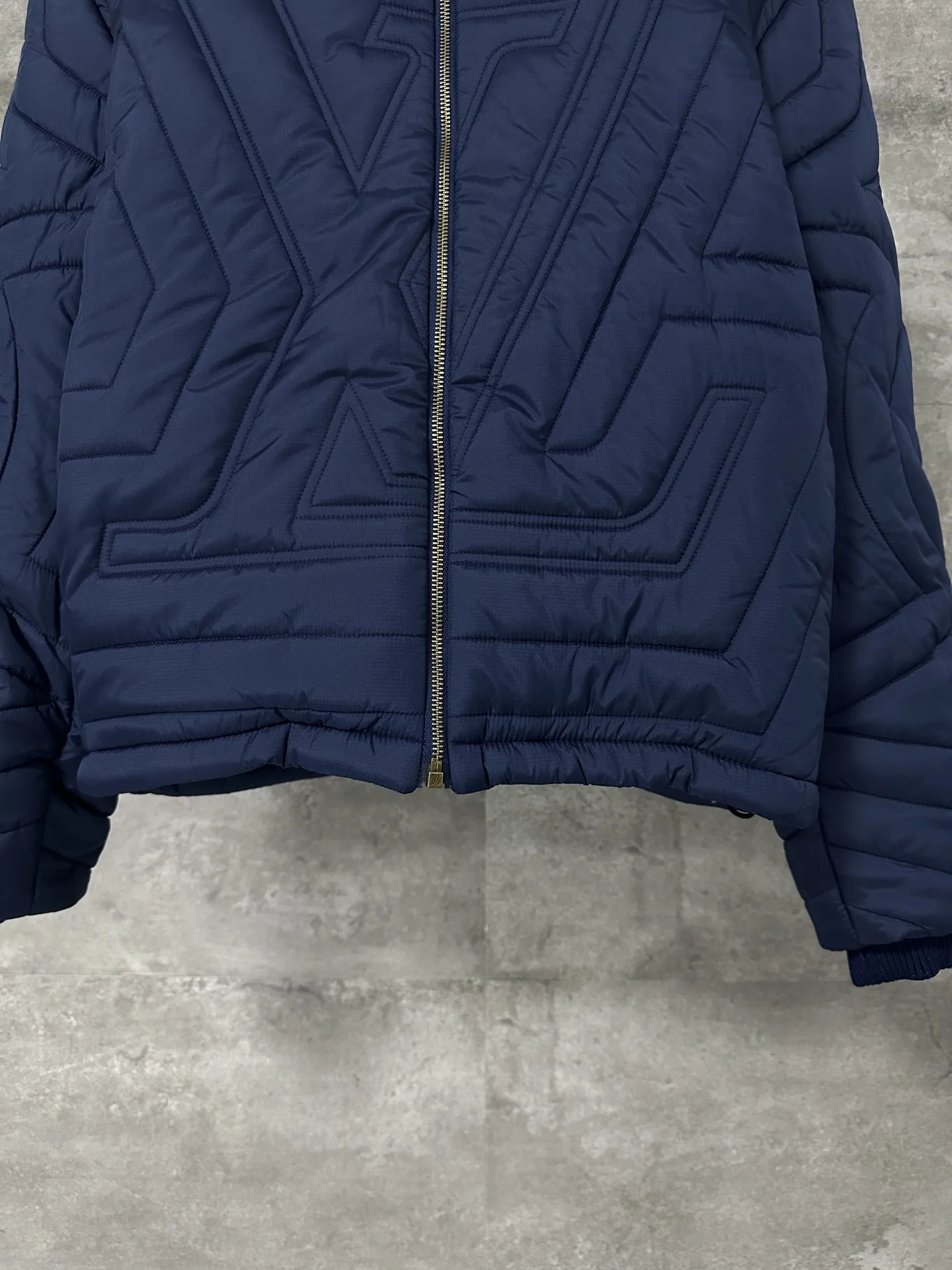 ルイ・ヴィトン キルティングウエストジャケット ブルーモノグラム - 画像 (6)