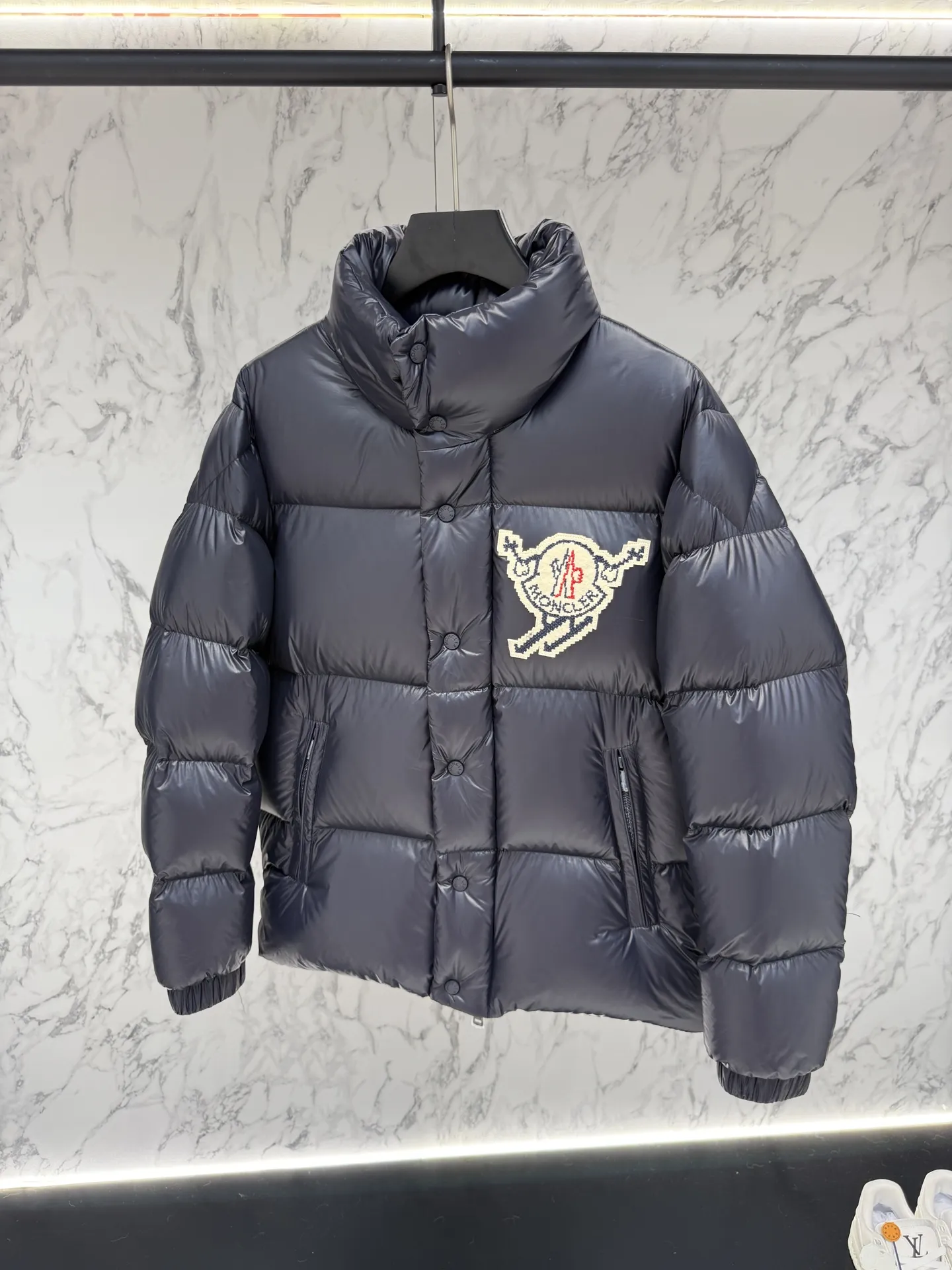 モンクレール グルノーブル ダウンジャケット ブラック パファー - 画像 (6)