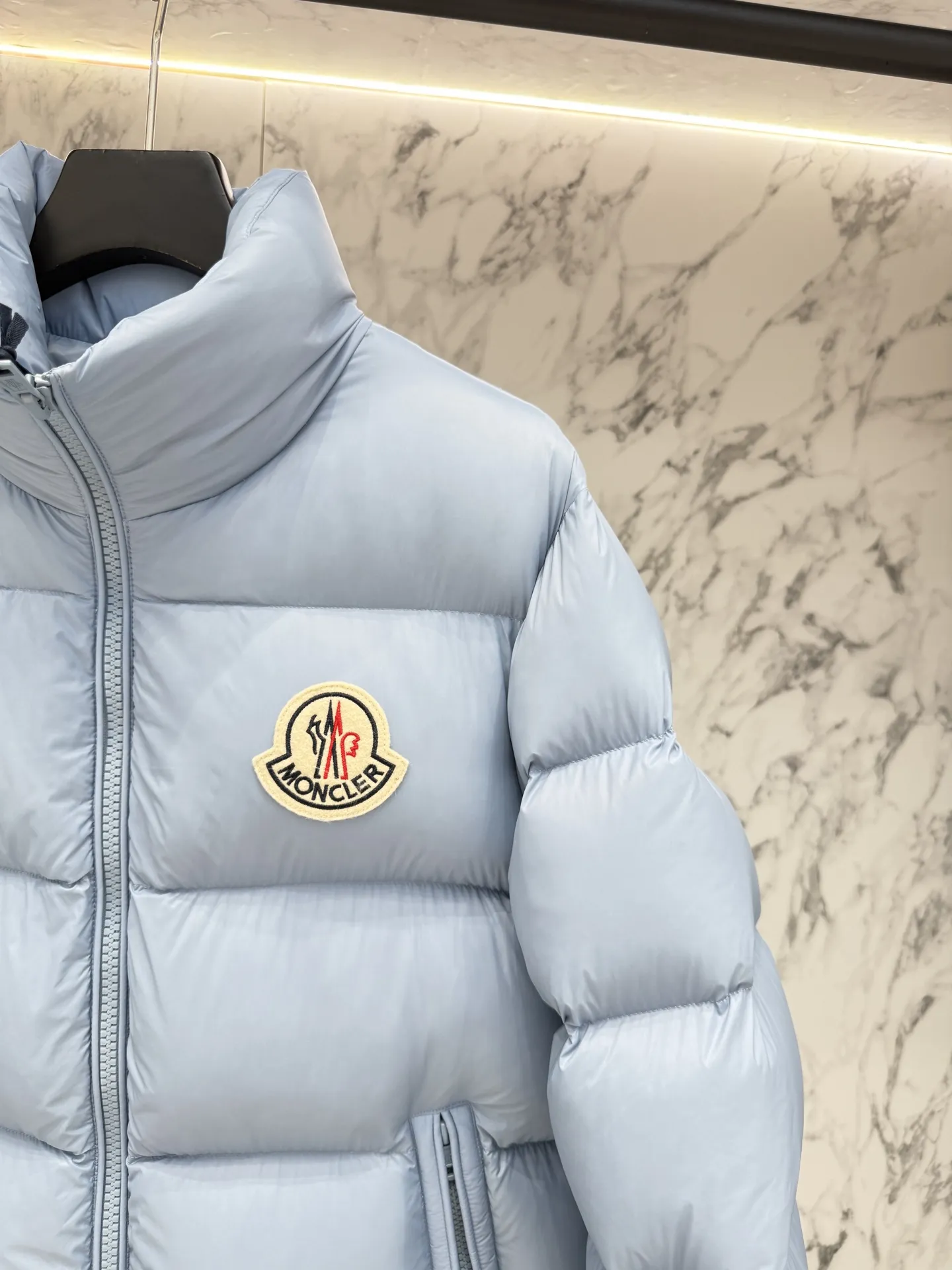 モンクレール グルノーブル ダウンジャケット ライトブルー パファー - 画像 (5)