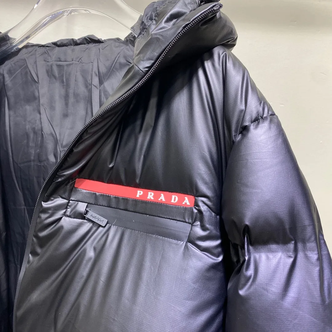プラダ ダウンジャケット ブラック フード付き P500 - 画像 (6)