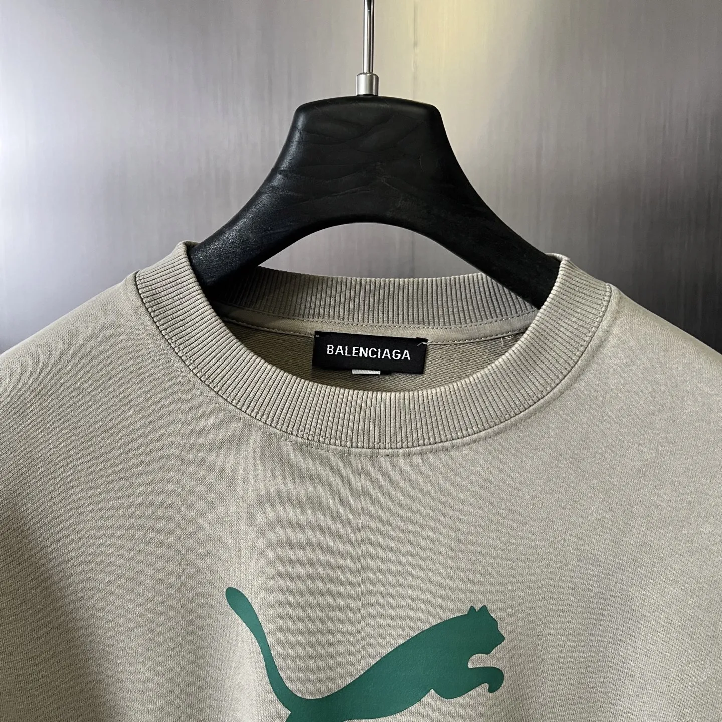 BALENCIAGA PUMA コラボ 暗夜黒 丸首スウェット - 画像 (5)