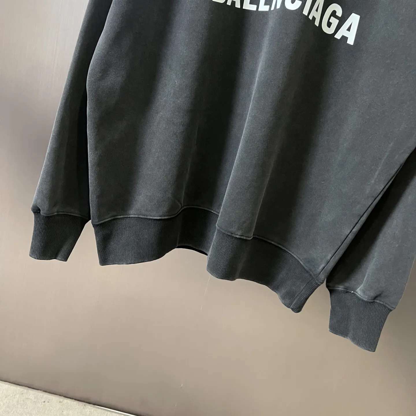 BALENCIAGA PUMA コラボ ダークナイトブラック スウェット - 画像 (8)