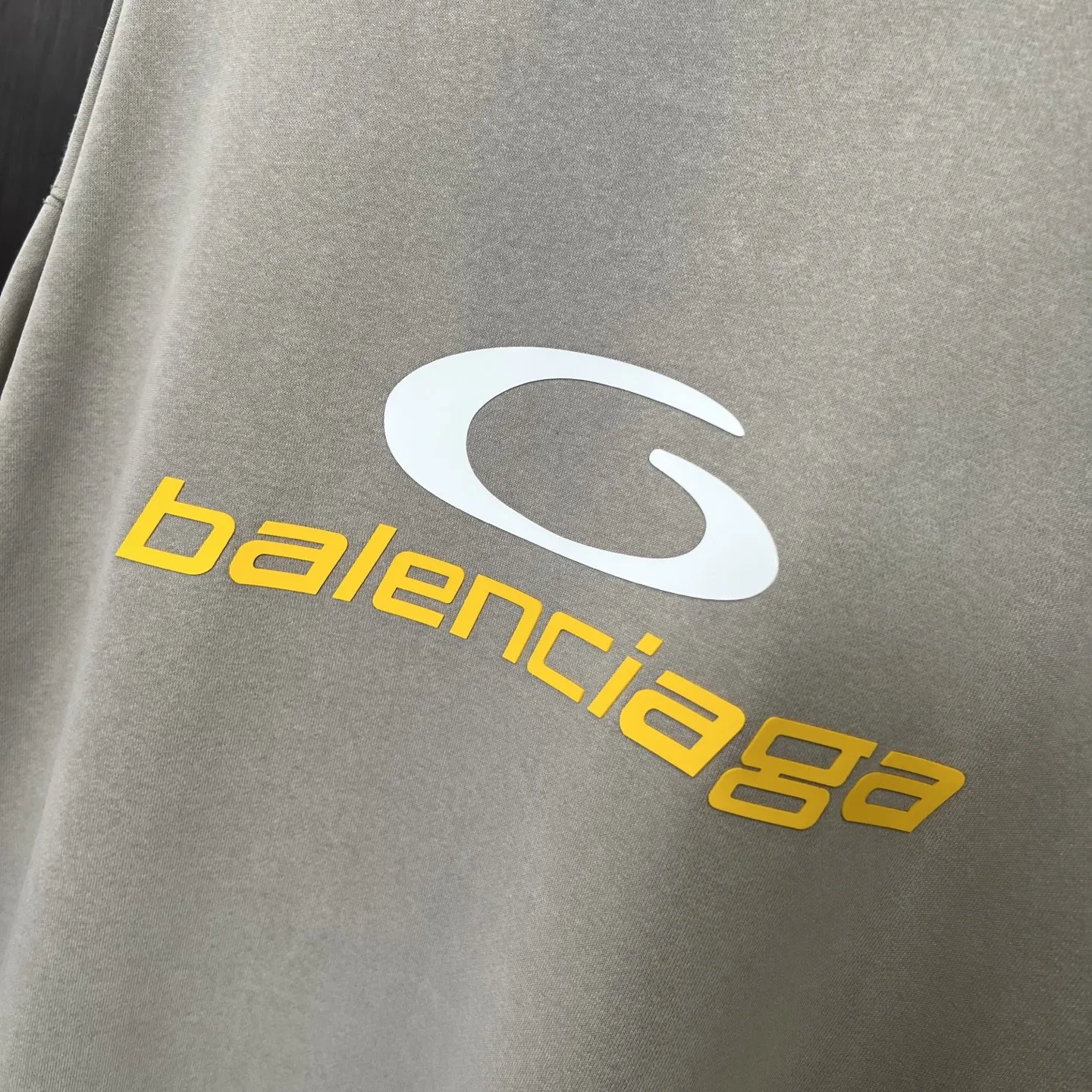 BALENCIAGA 暗夜黒 レトロスタイルスウェット - 画像 (8)