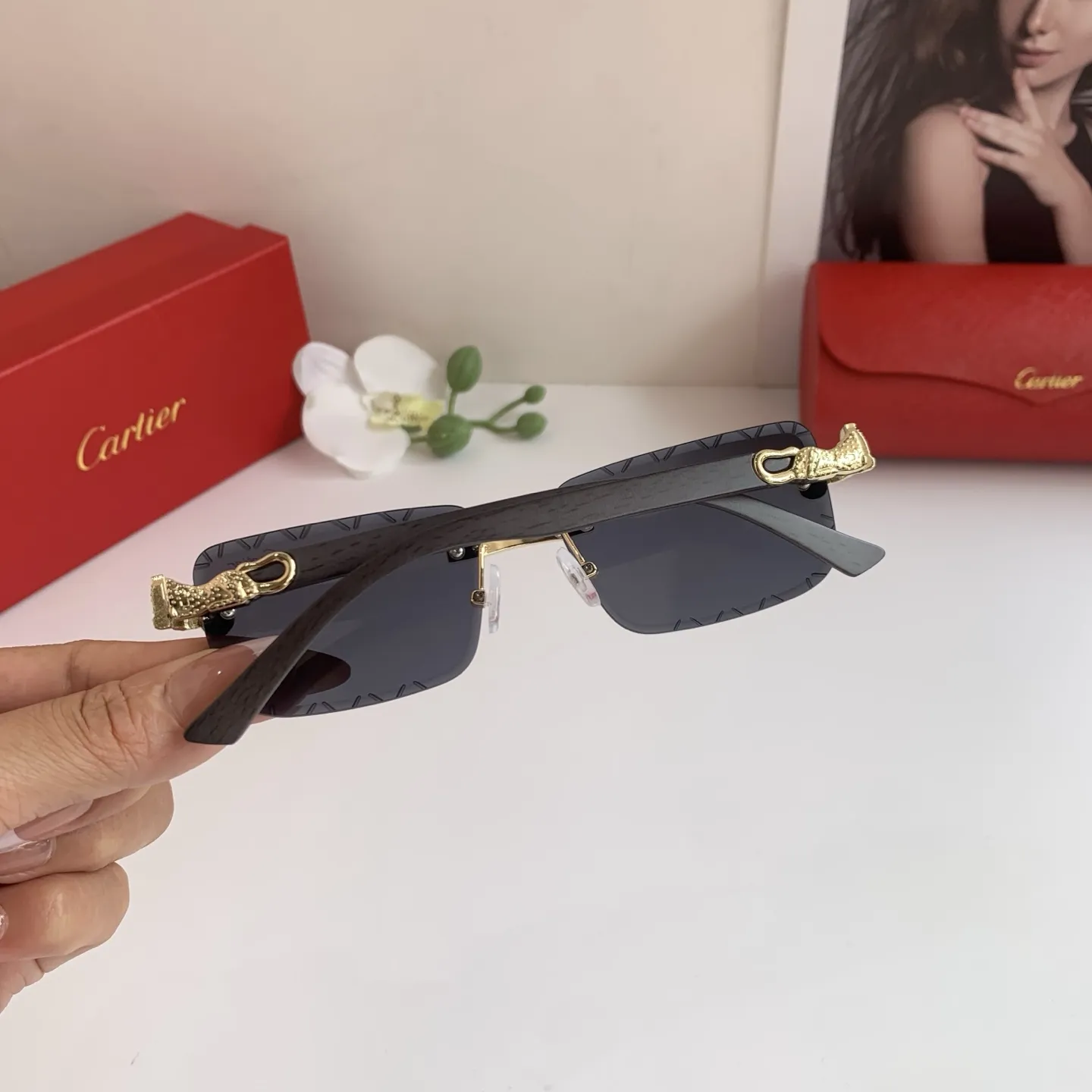 Cartier新作黒アークサングラス - 画像 (5)