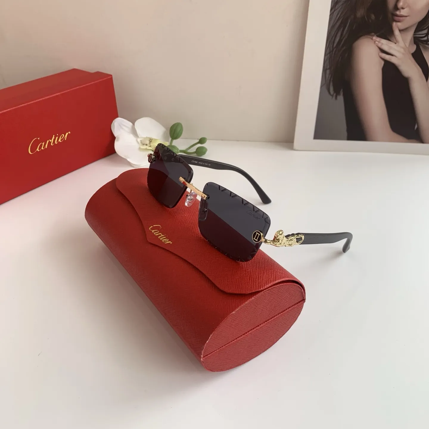 Cartier新作黒アークサングラス - 画像 (7)