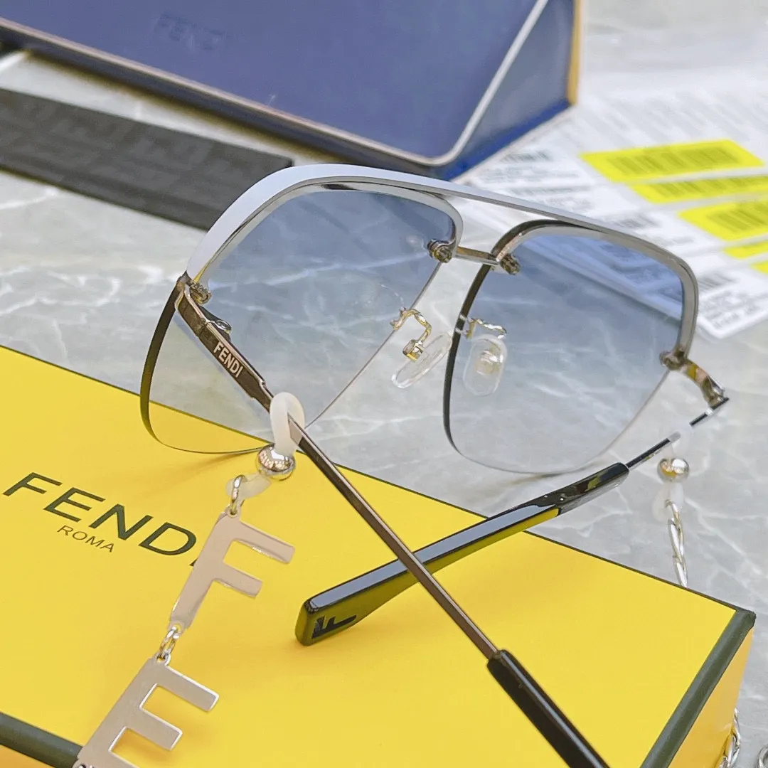 FENDI新作黒サングラスファッションチェーン - 画像 (10)