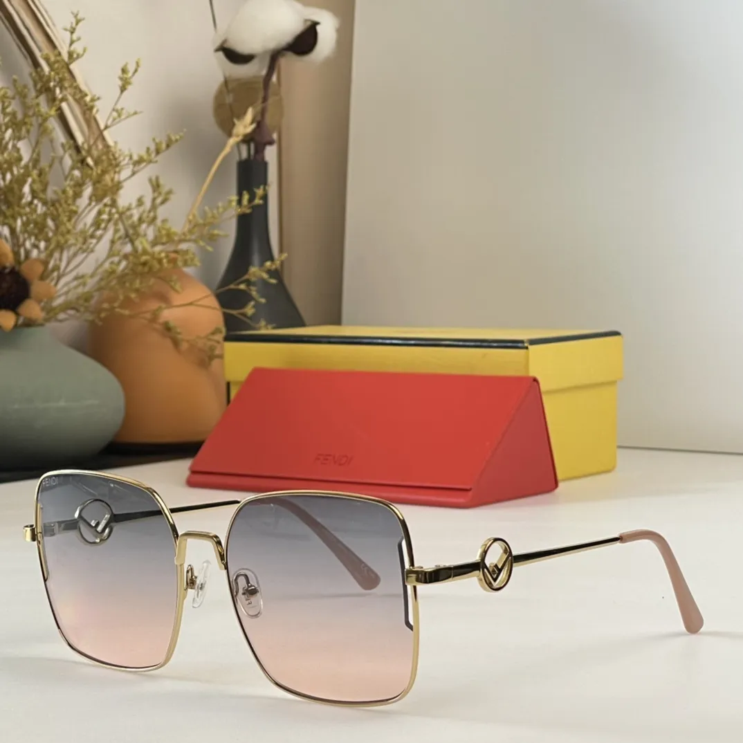 FENDI新作黒サングラスファッションアーク - 画像 (6)