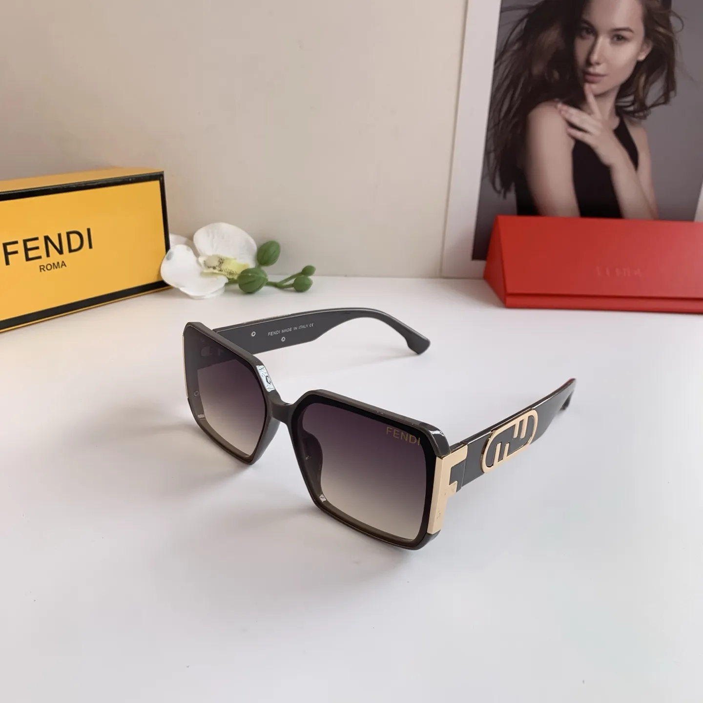 FENDI新作黒ファッションサングラス - 画像 (3)