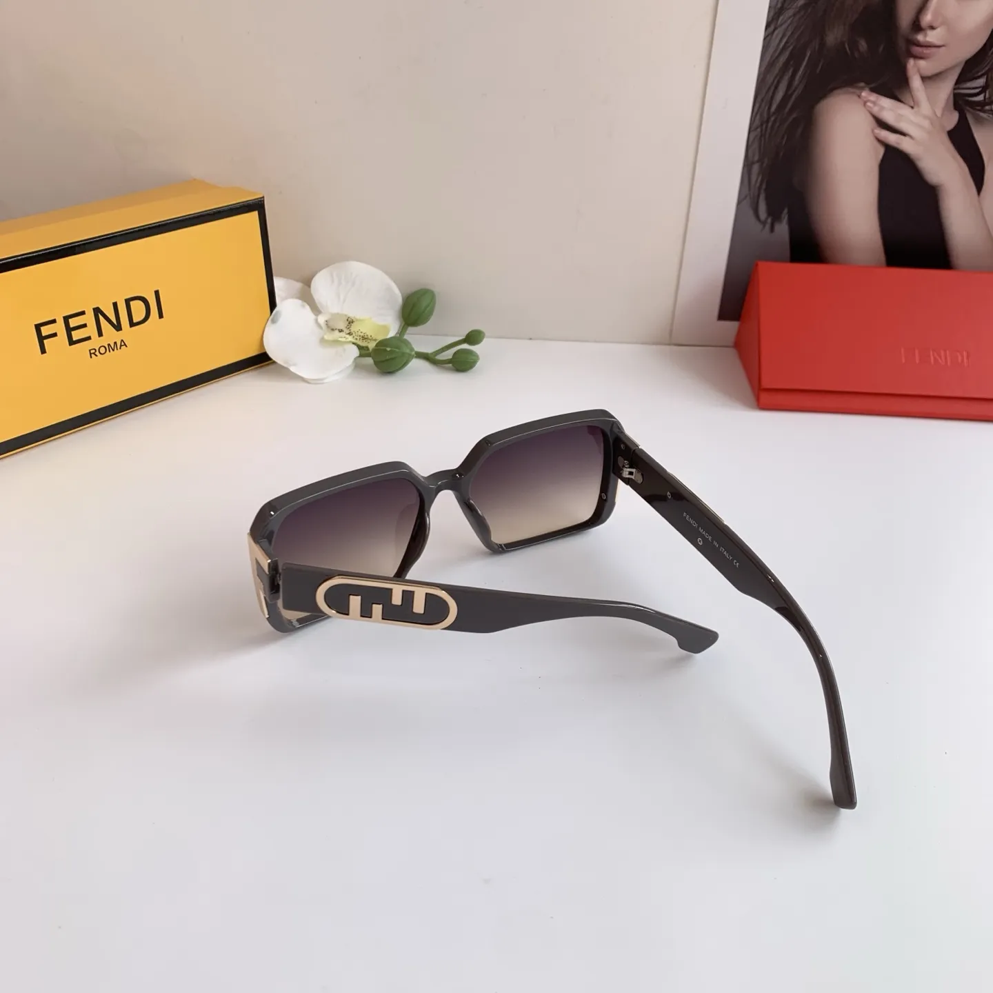 FENDI新作黒ファッションサングラス - 画像 (7)