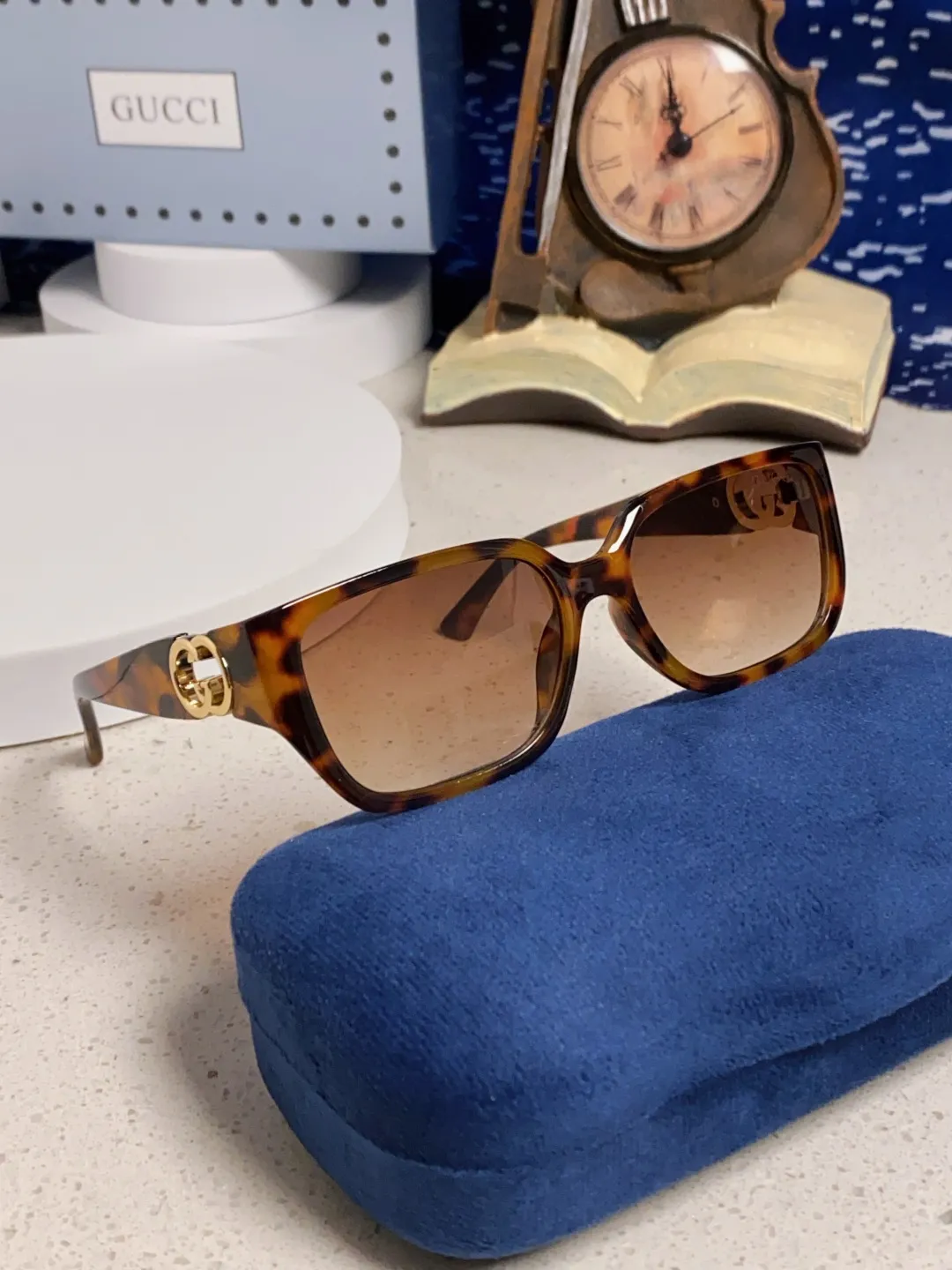 Gucci新作黒キャッツアイサングラス - 画像 (10)