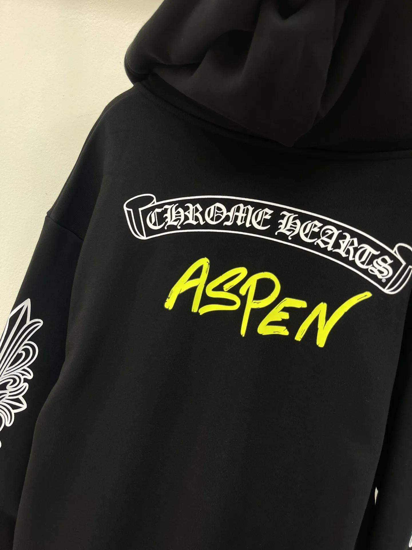 Chrome Hearts 25秋新しい黒のフード付きジップアップ - 画像 (8)