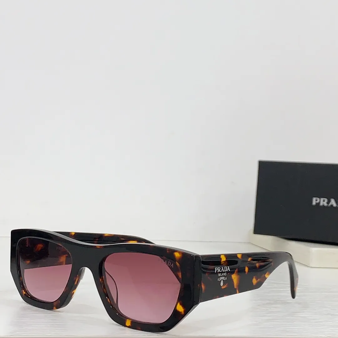 プラダ新作白サングラスアークデザイン - 画像 (3)