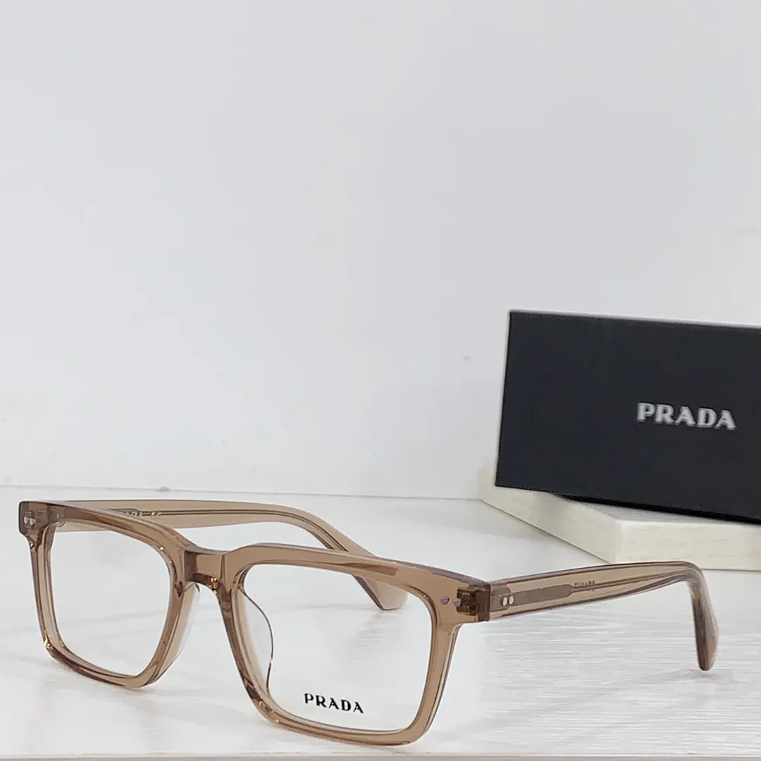 PRADA新作黒アークファッション眼鏡