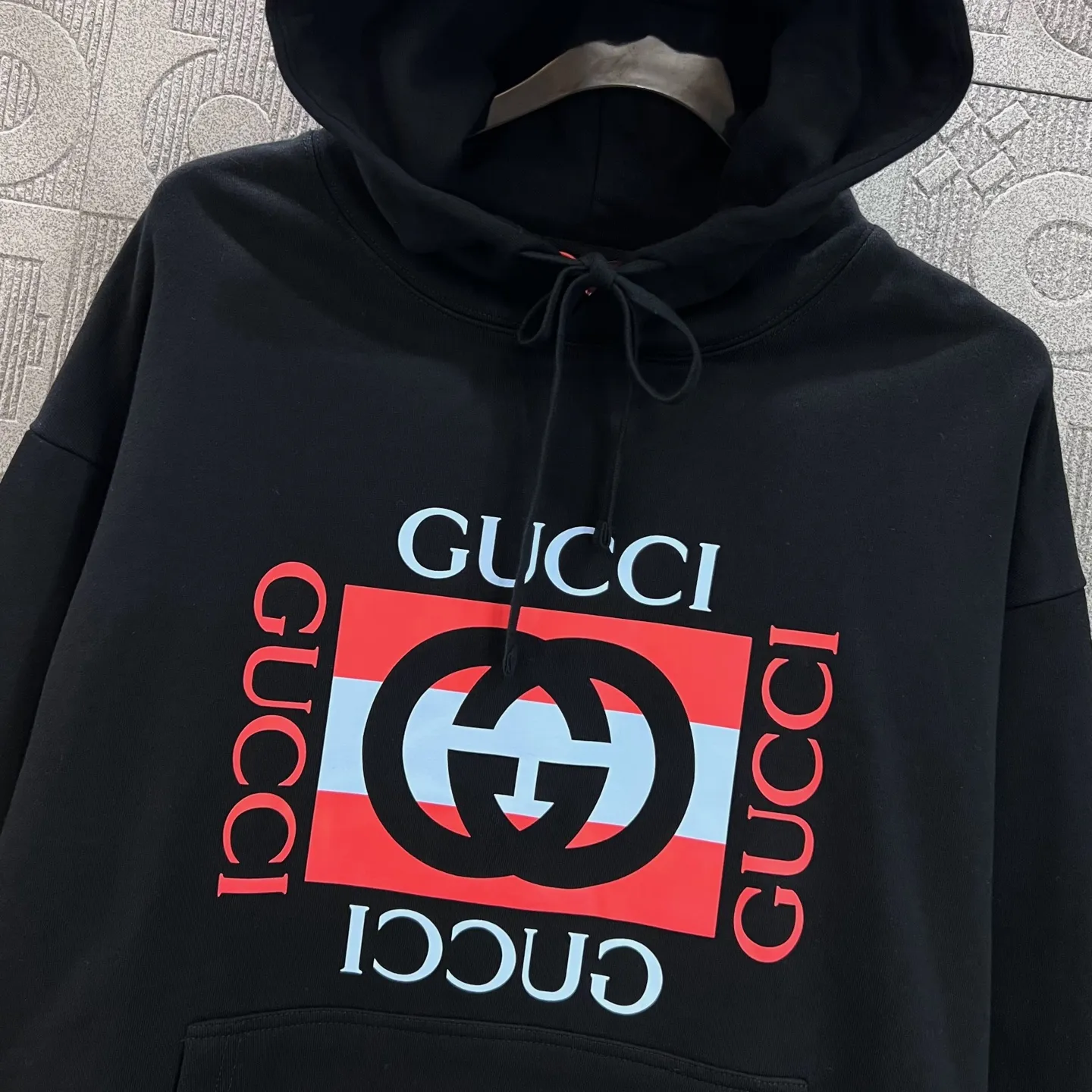 GUCCI 2025新しい黒のブロック体スウェットシャツ - 画像 (8)